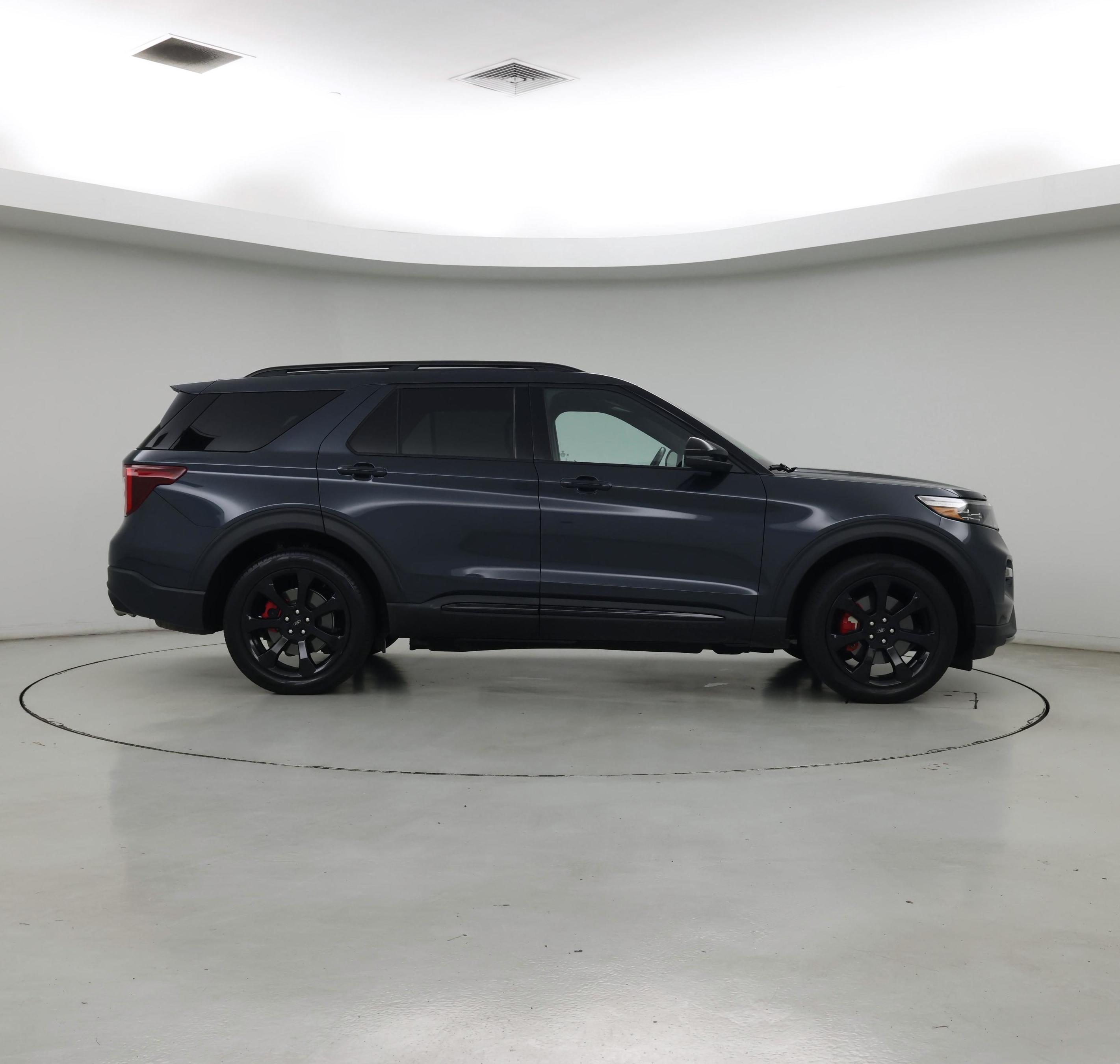 Thumbnail: 2022 Ford Explorer - 7
