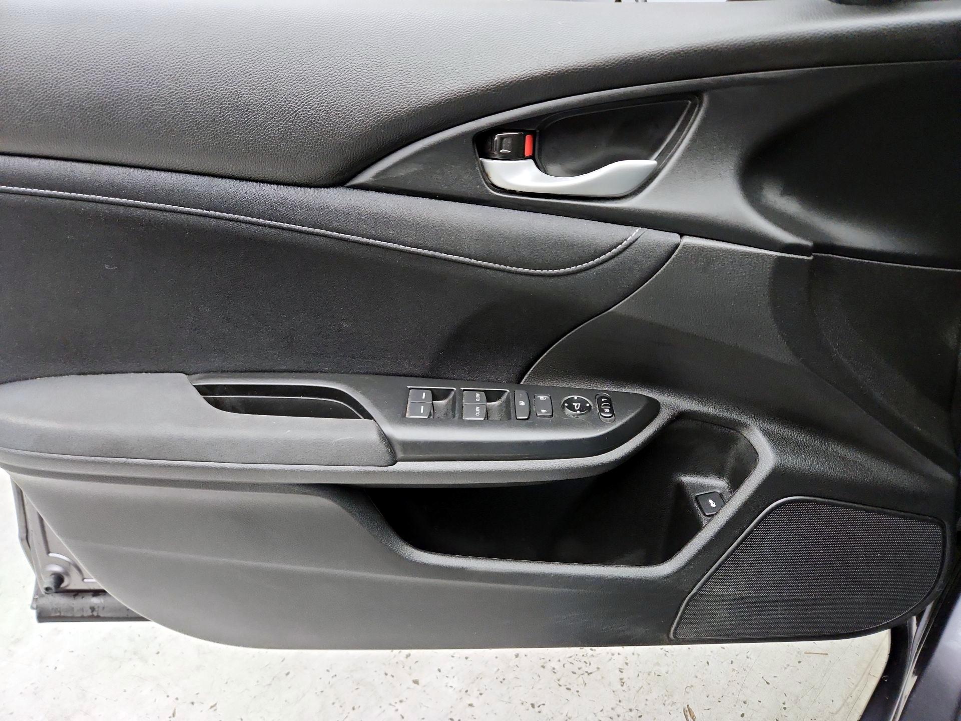 Thumbnail: 2022 Honda Insight - 12