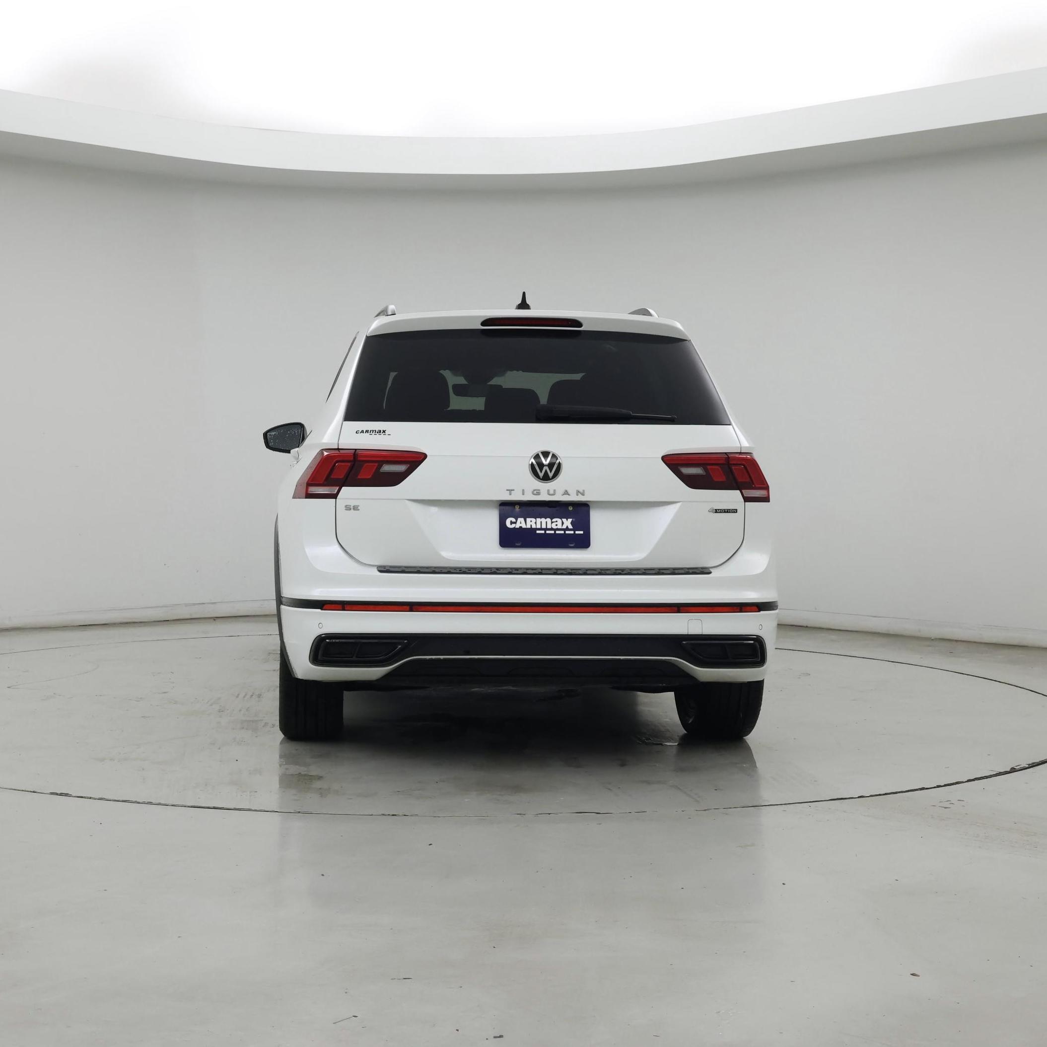 Thumbnail: 2022 Volkswagen Tiguan - 6