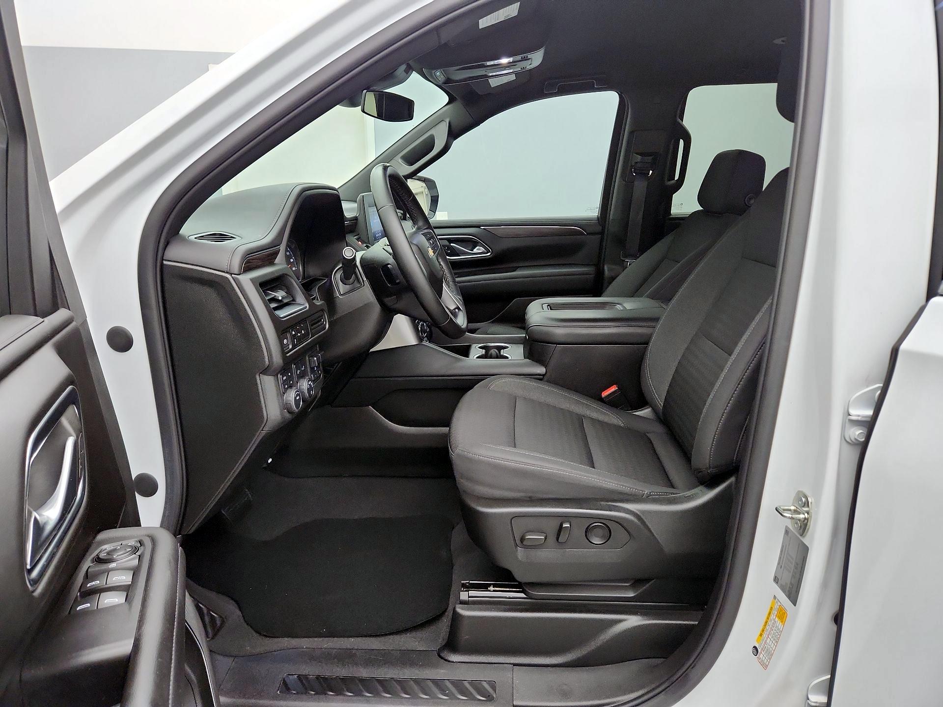 Thumbnail: 2023 Chevrolet Tahoe - 11