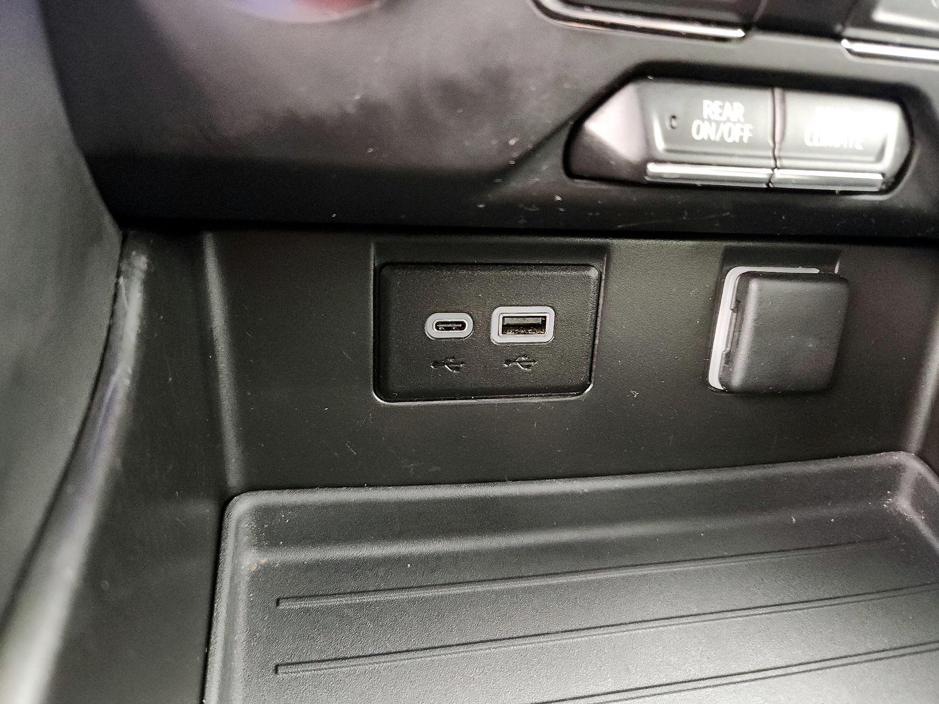 Thumbnail: 2023 Chevrolet Tahoe - 18