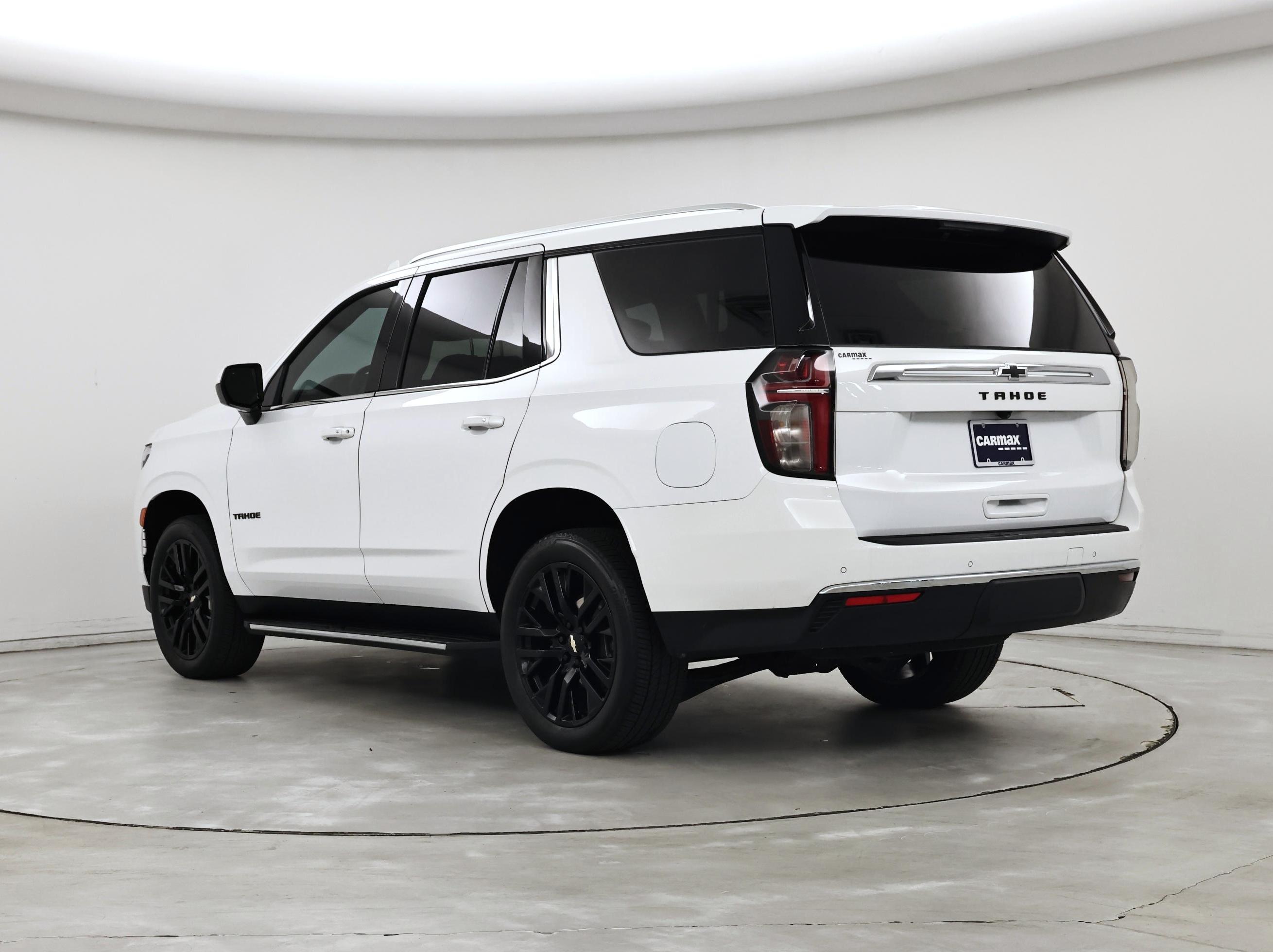 Thumbnail: 2023 Chevrolet Tahoe - 2