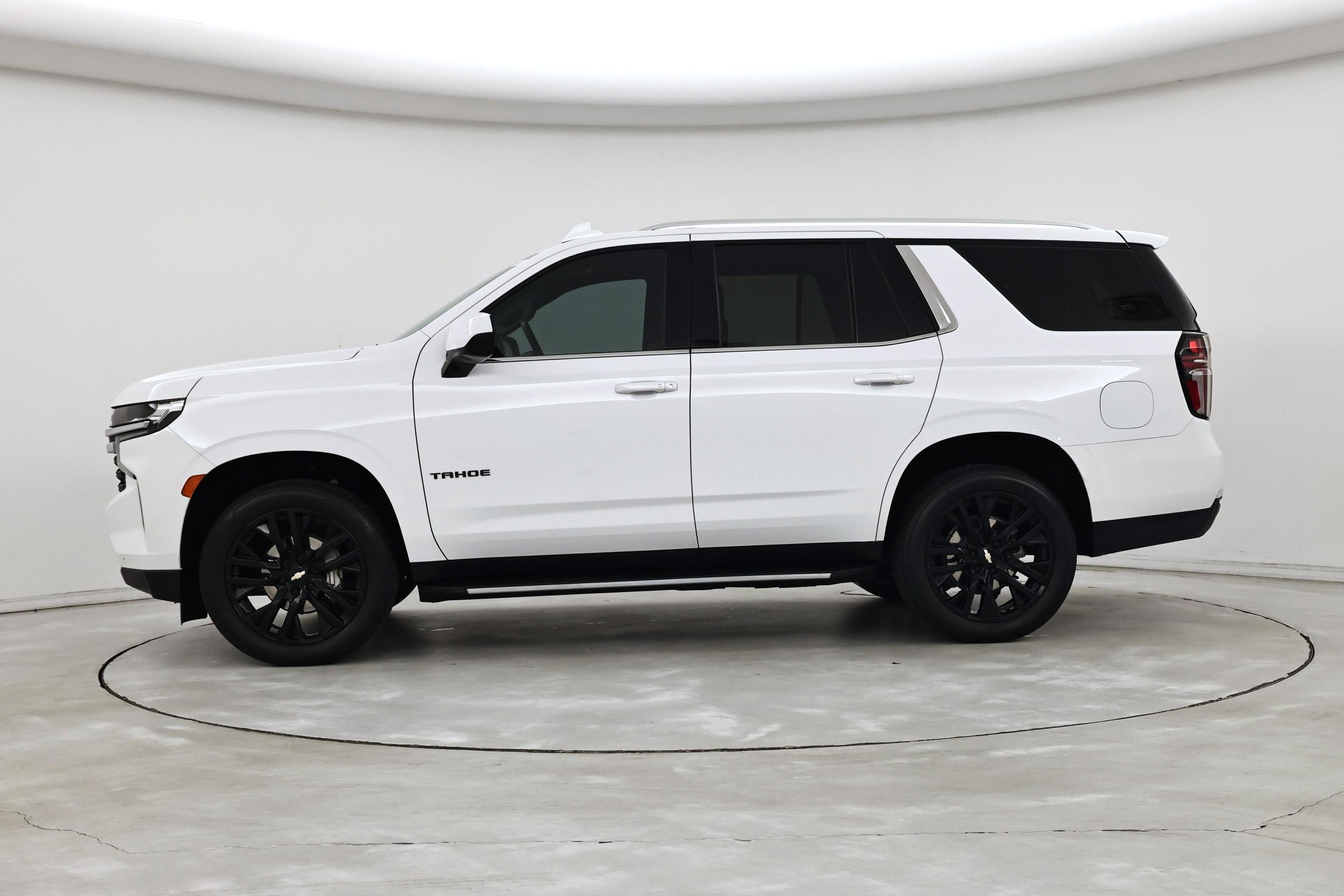 Thumbnail: 2023 Chevrolet Tahoe - 3