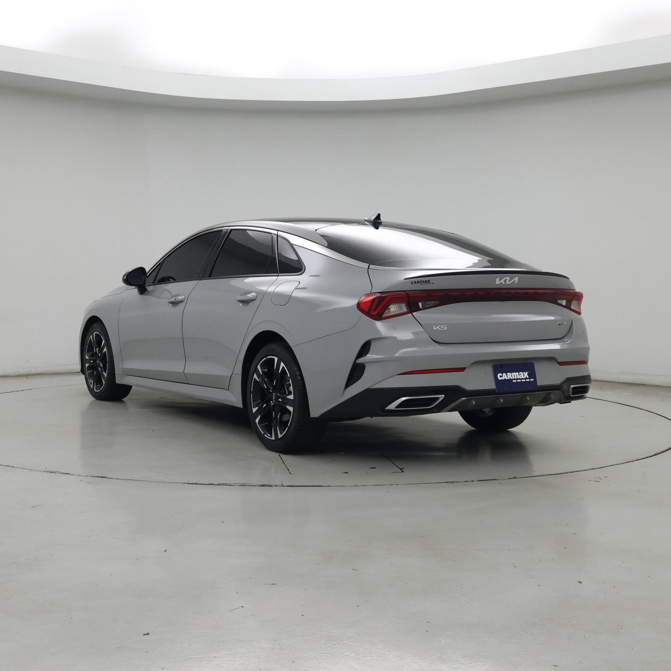 Thumbnail: 2023 Kia K5 - 2