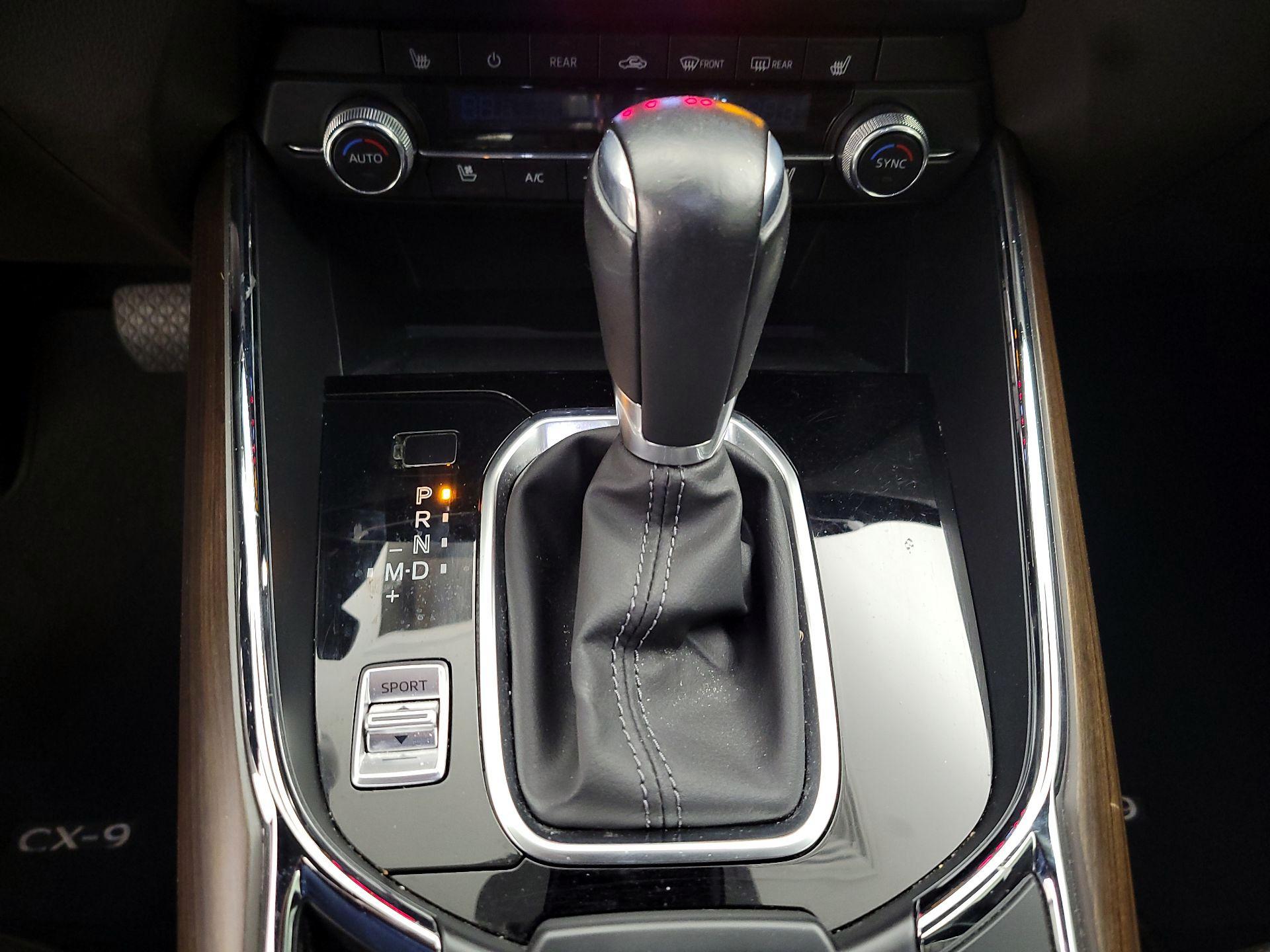 Thumbnail: 2022 Mazda CX-9 - 18