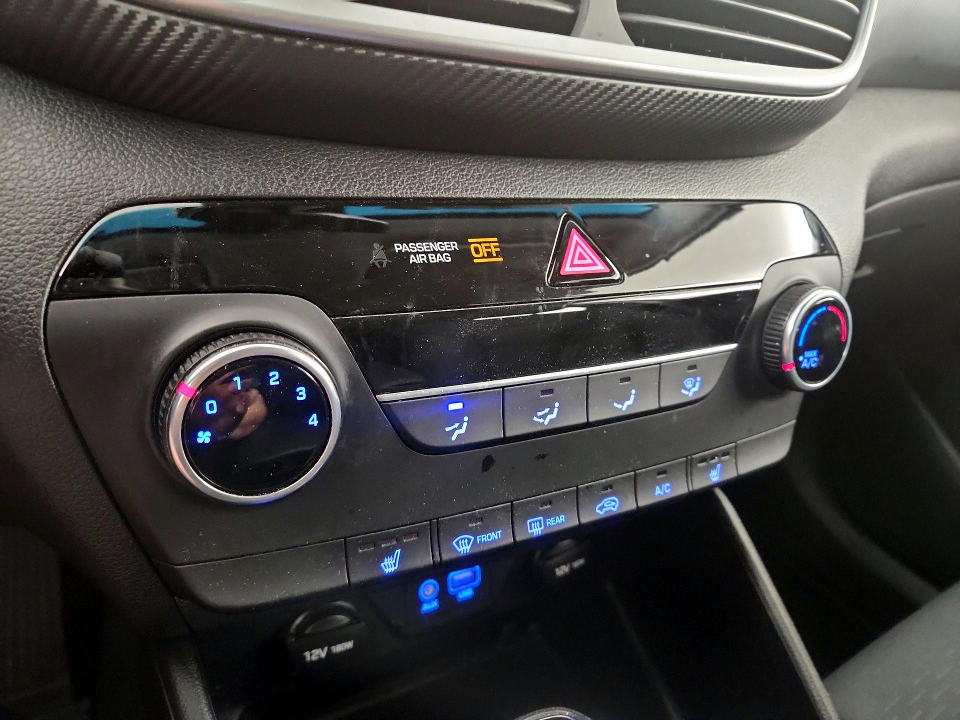 Thumbnail: 2020 Hyundai Tucson - 16