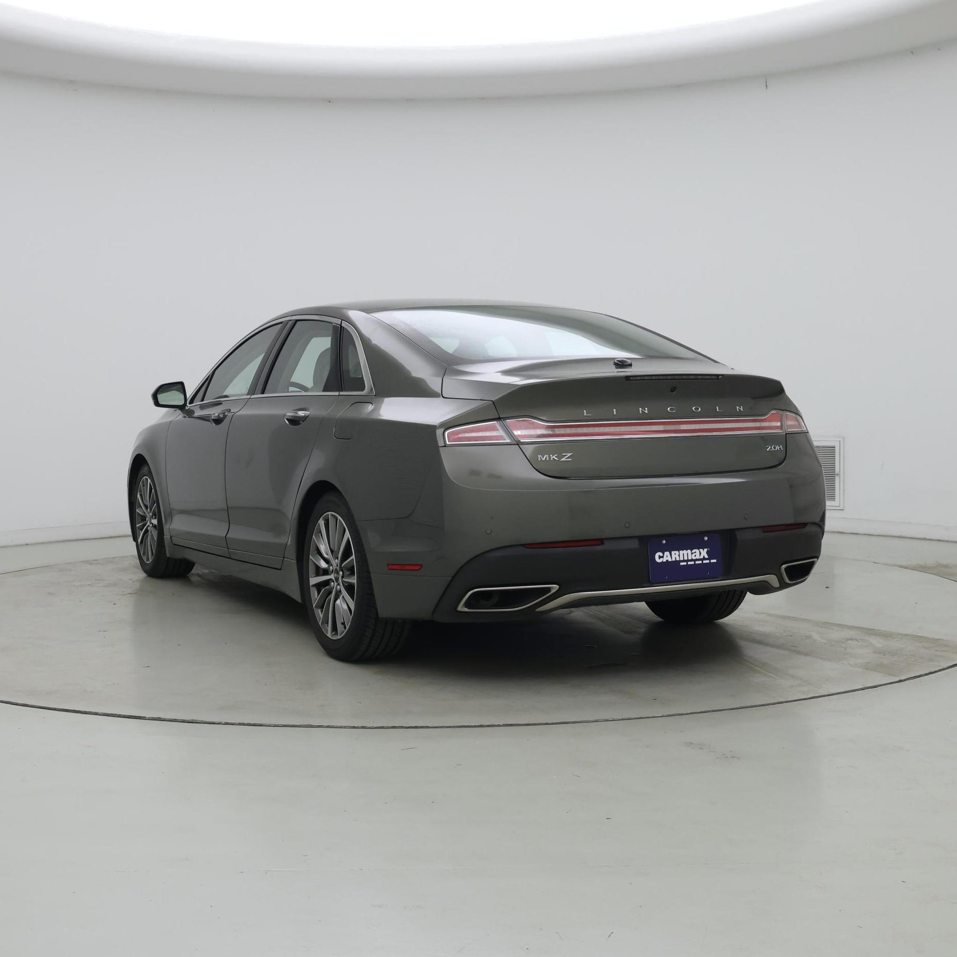 Thumbnail: 2017 Lincoln MKZ - 2