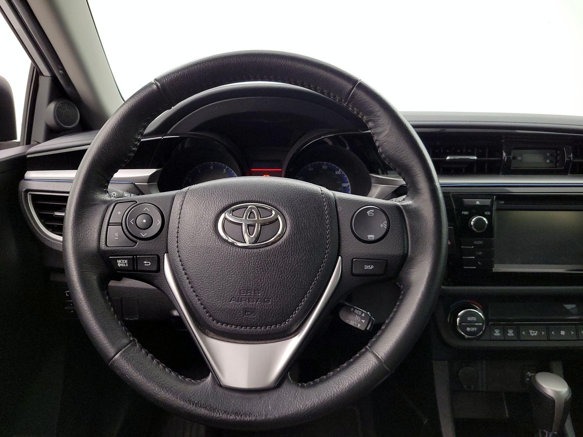 Thumbnail: 2016 Toyota Corolla - 10