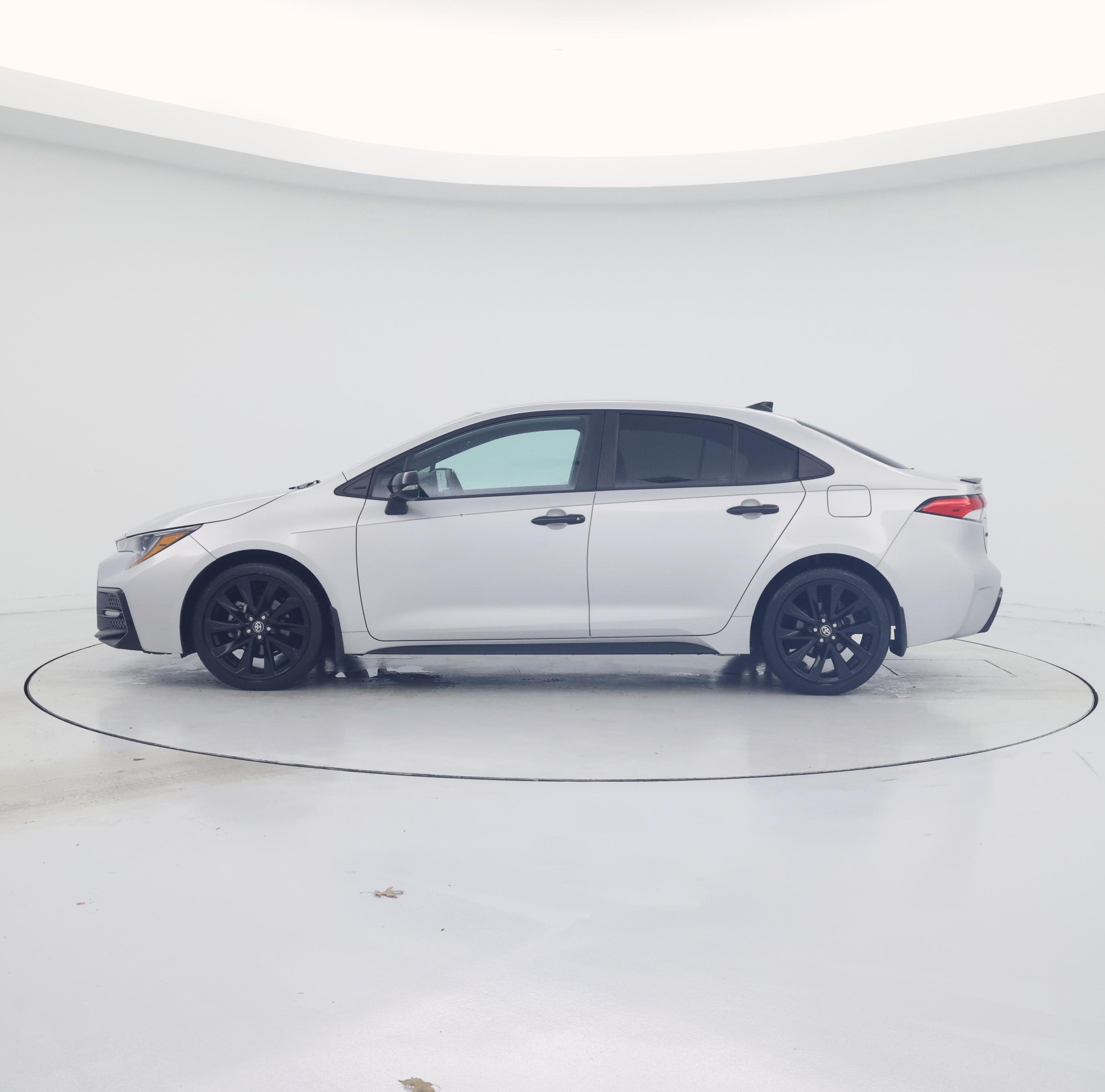 Thumbnail: 2022 Toyota Corolla - 3