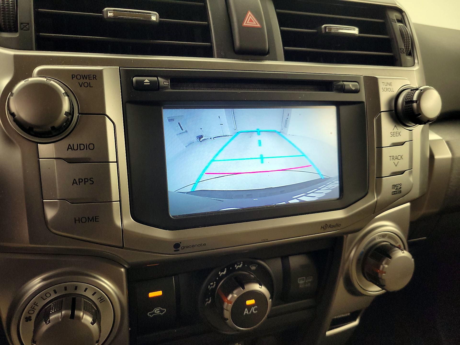 Thumbnail: 2015 Toyota 4Runner - 15