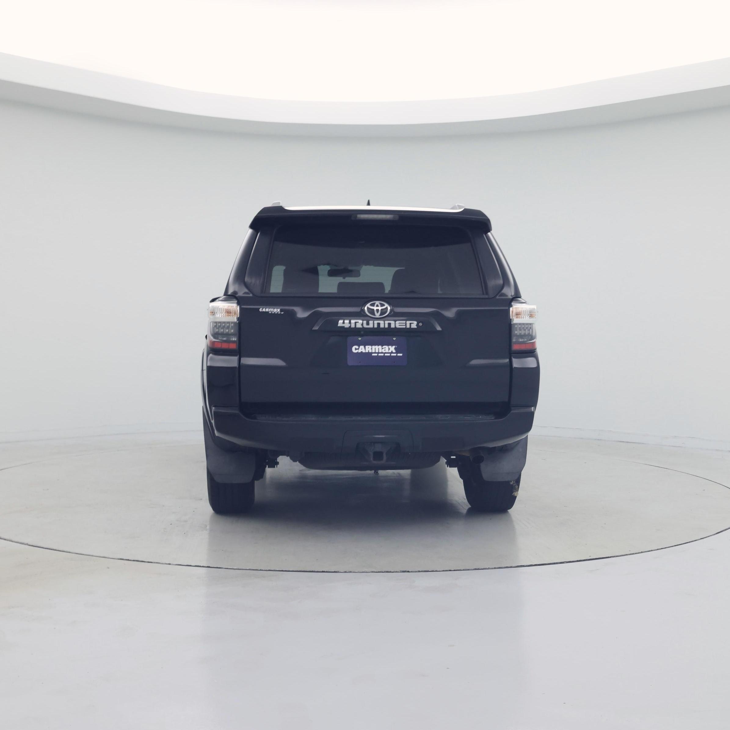Thumbnail: 2015 Toyota 4Runner - 6