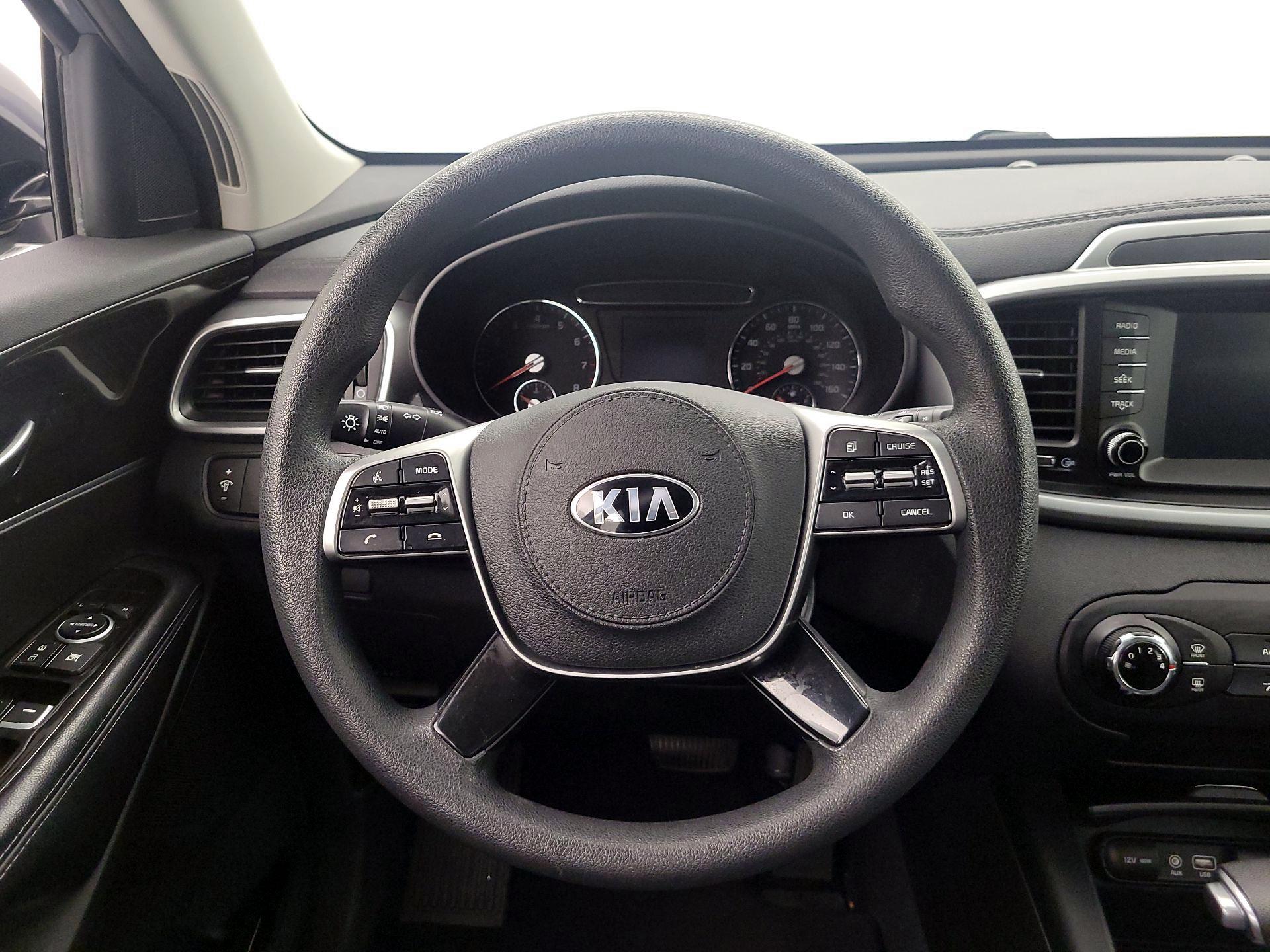 Thumbnail: 2019 Kia Sorento - 10