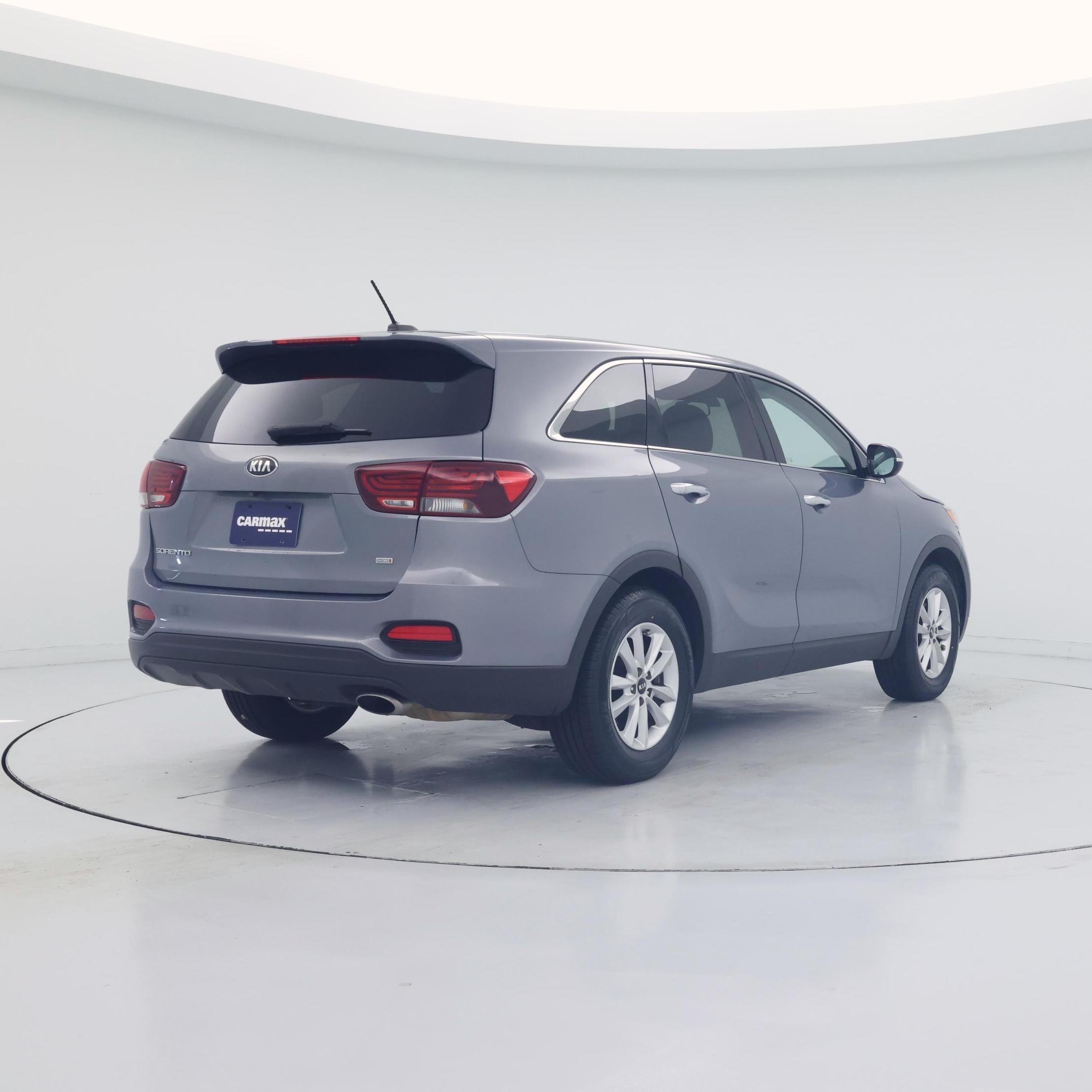 Thumbnail: 2019 Kia Sorento - 8