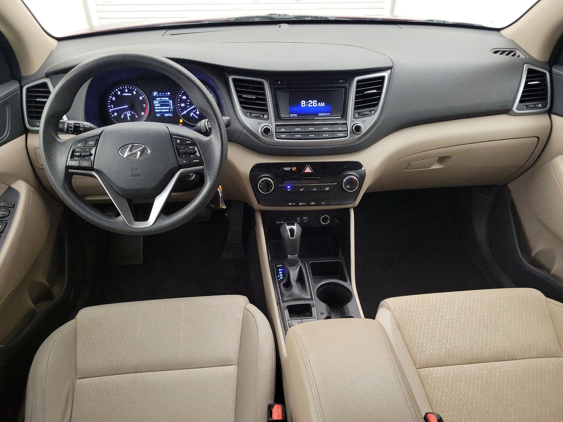 Thumbnail: 2016 Hyundai Tucson - 9