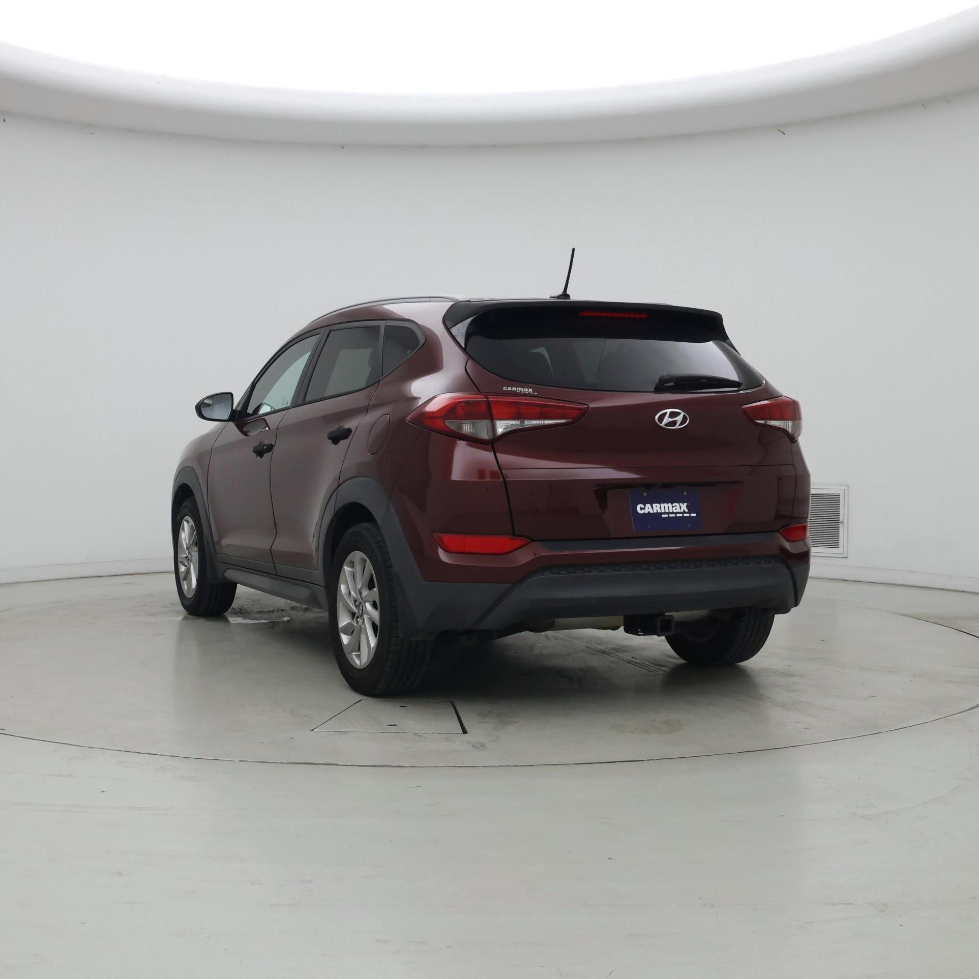 Thumbnail: 2016 Hyundai Tucson - 2