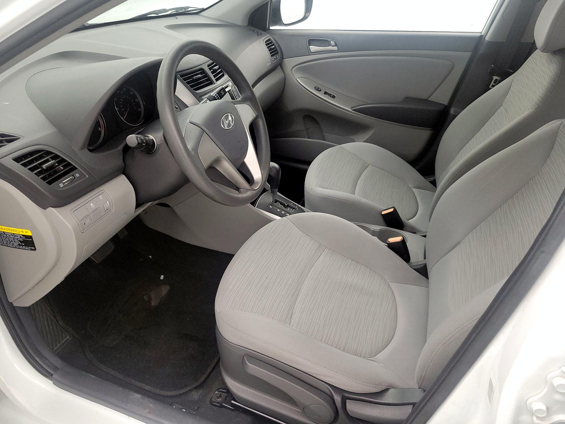 Thumbnail: 2016 Hyundai Accent - 11