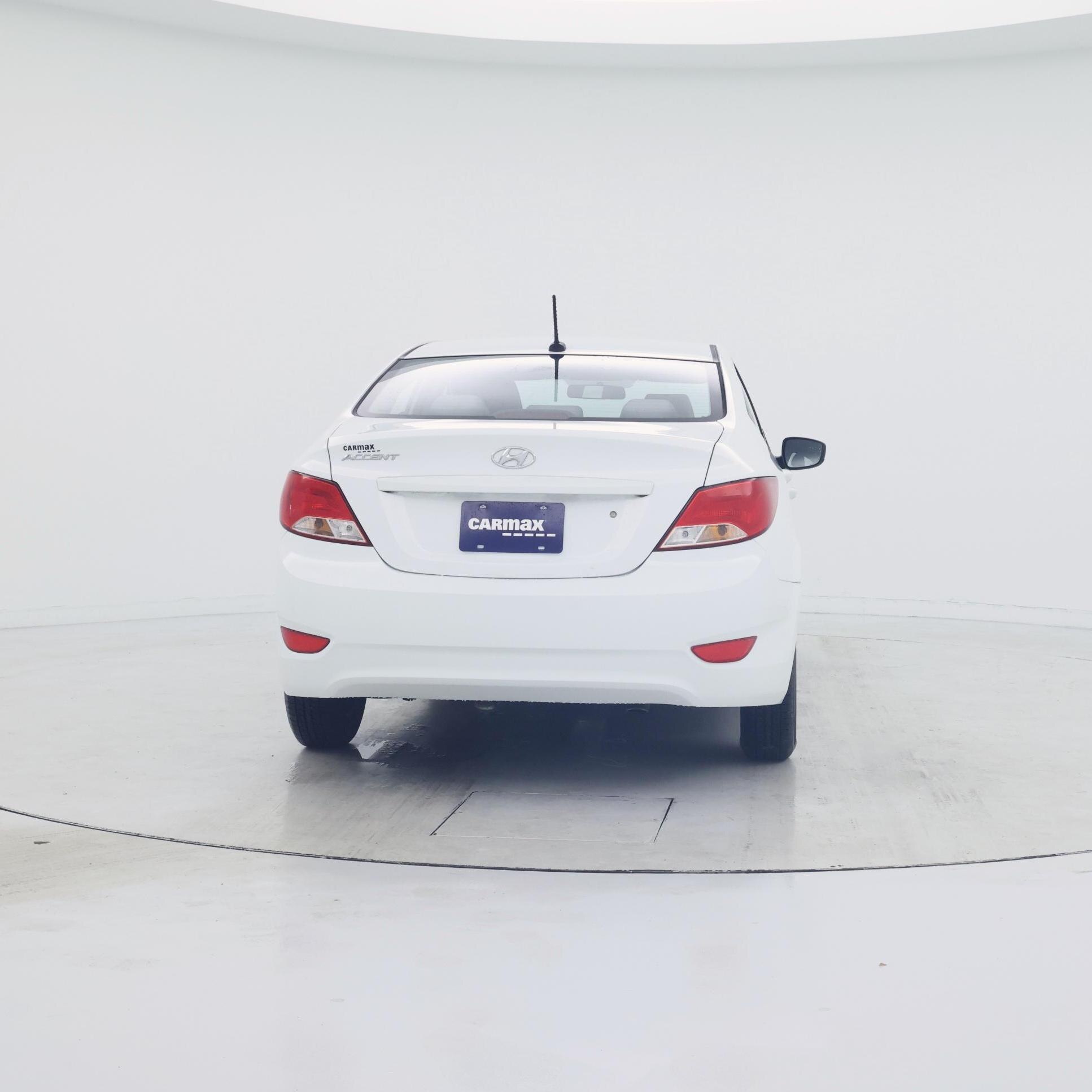 Thumbnail: 2016 Hyundai Accent - 6