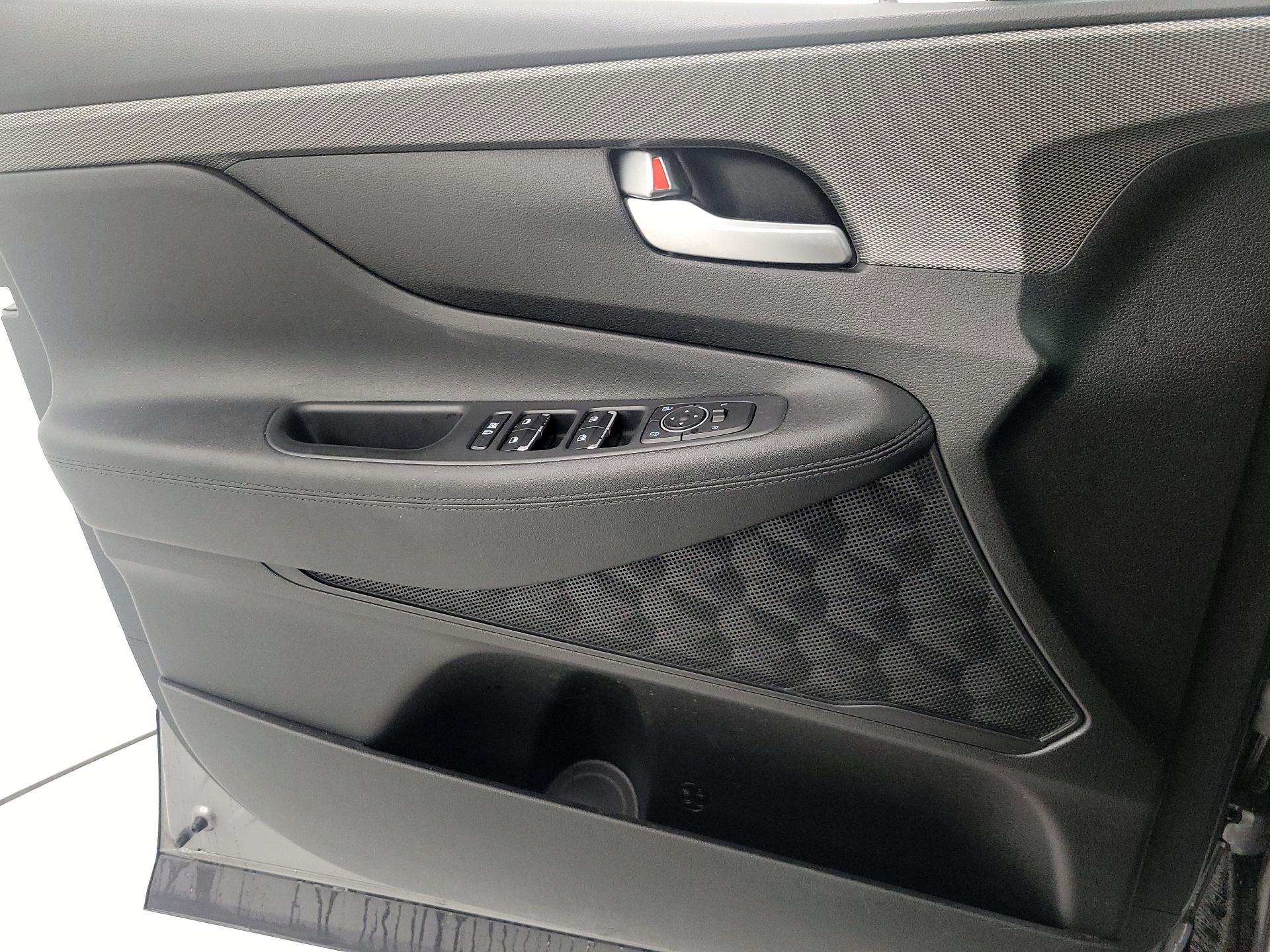 Thumbnail: 2019 Hyundai Santa Fe - 12