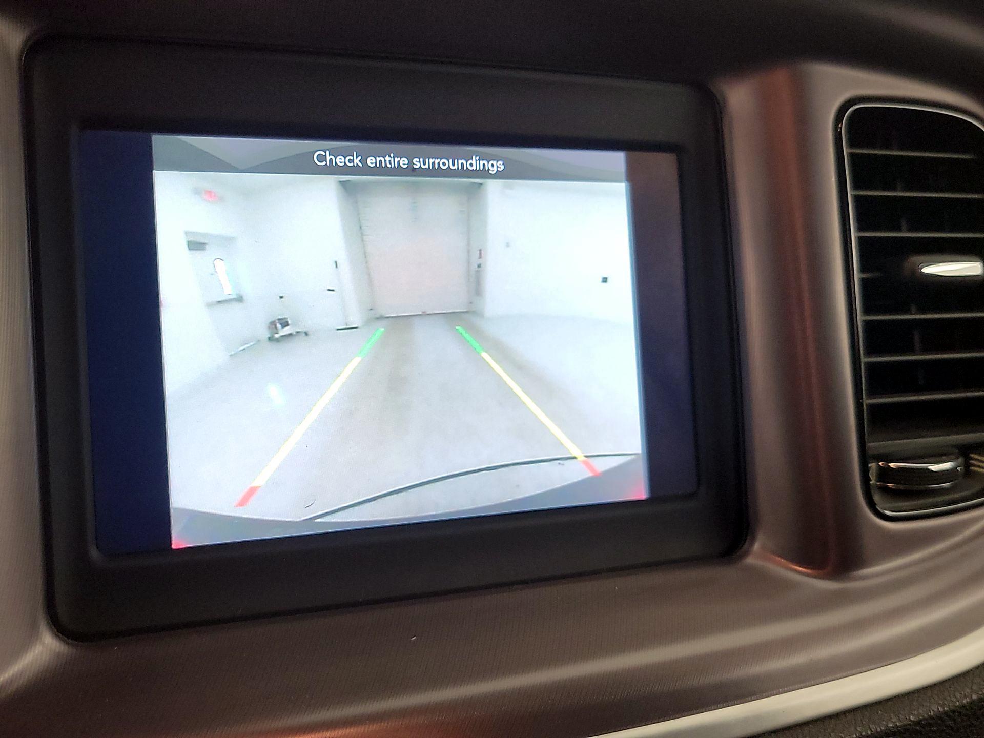 Thumbnail: 2019 Dodge Charger - 14