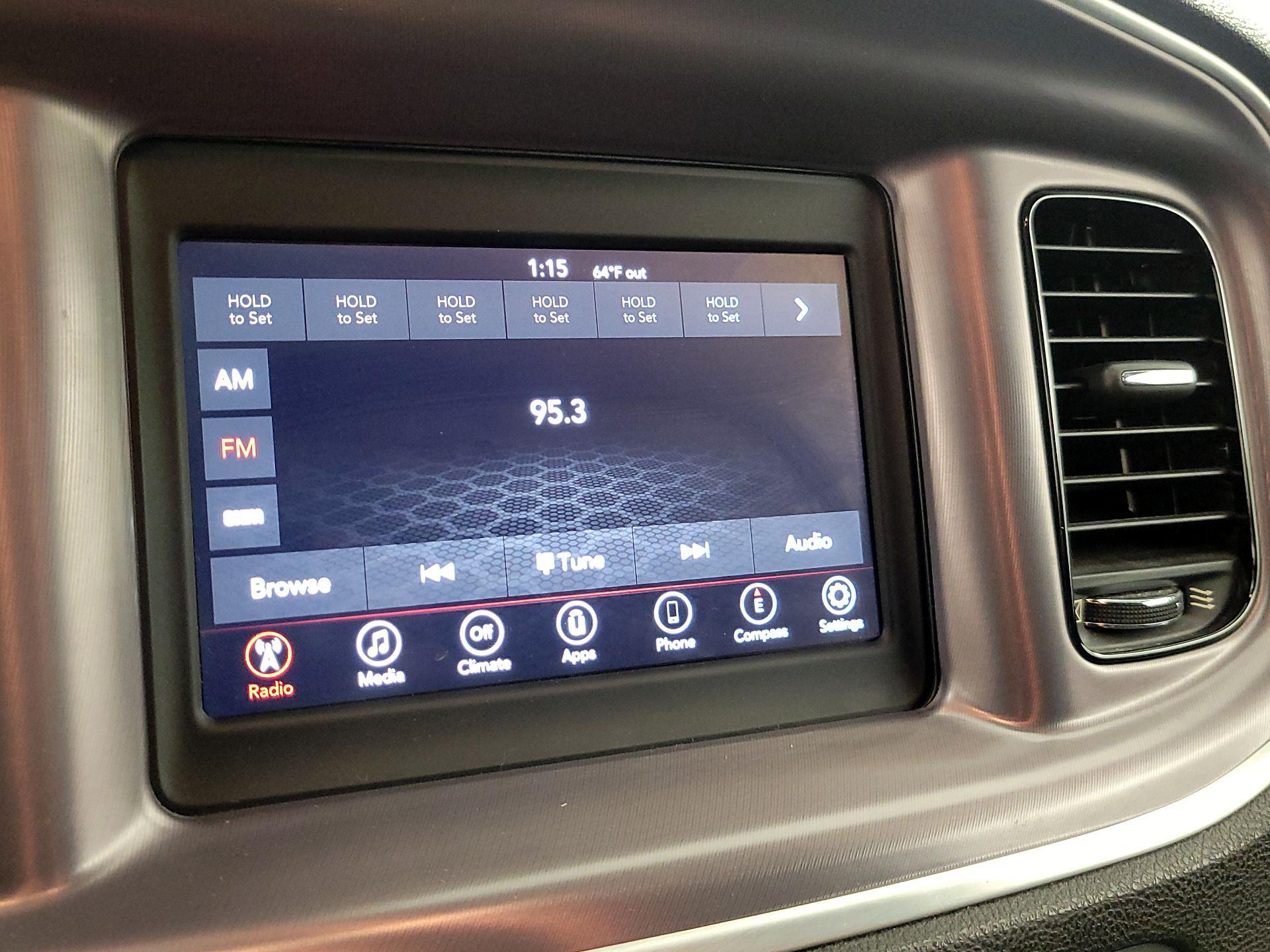 Thumbnail: 2019 Dodge Charger - 15