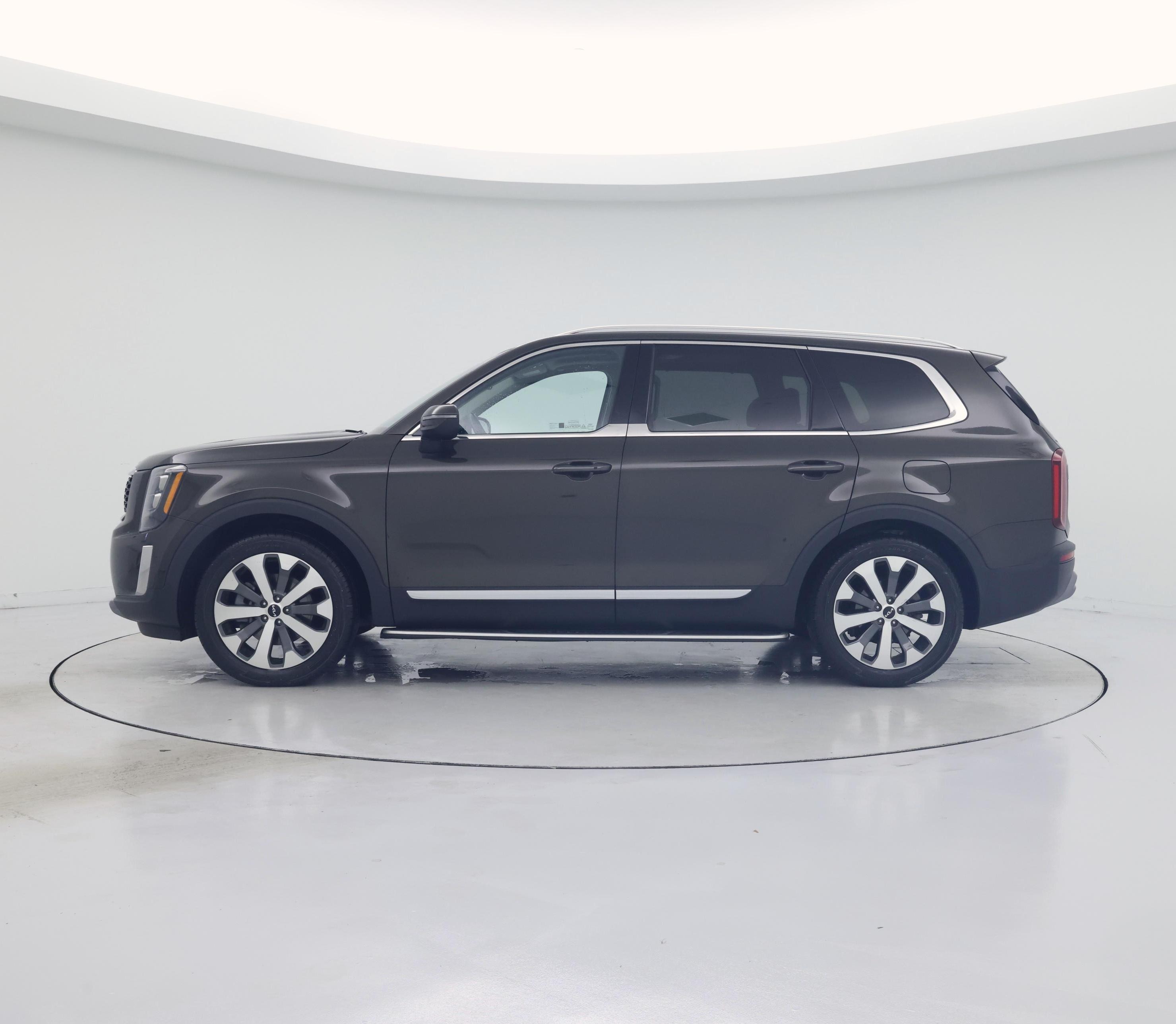 Thumbnail: 2022 Kia Telluride - 3