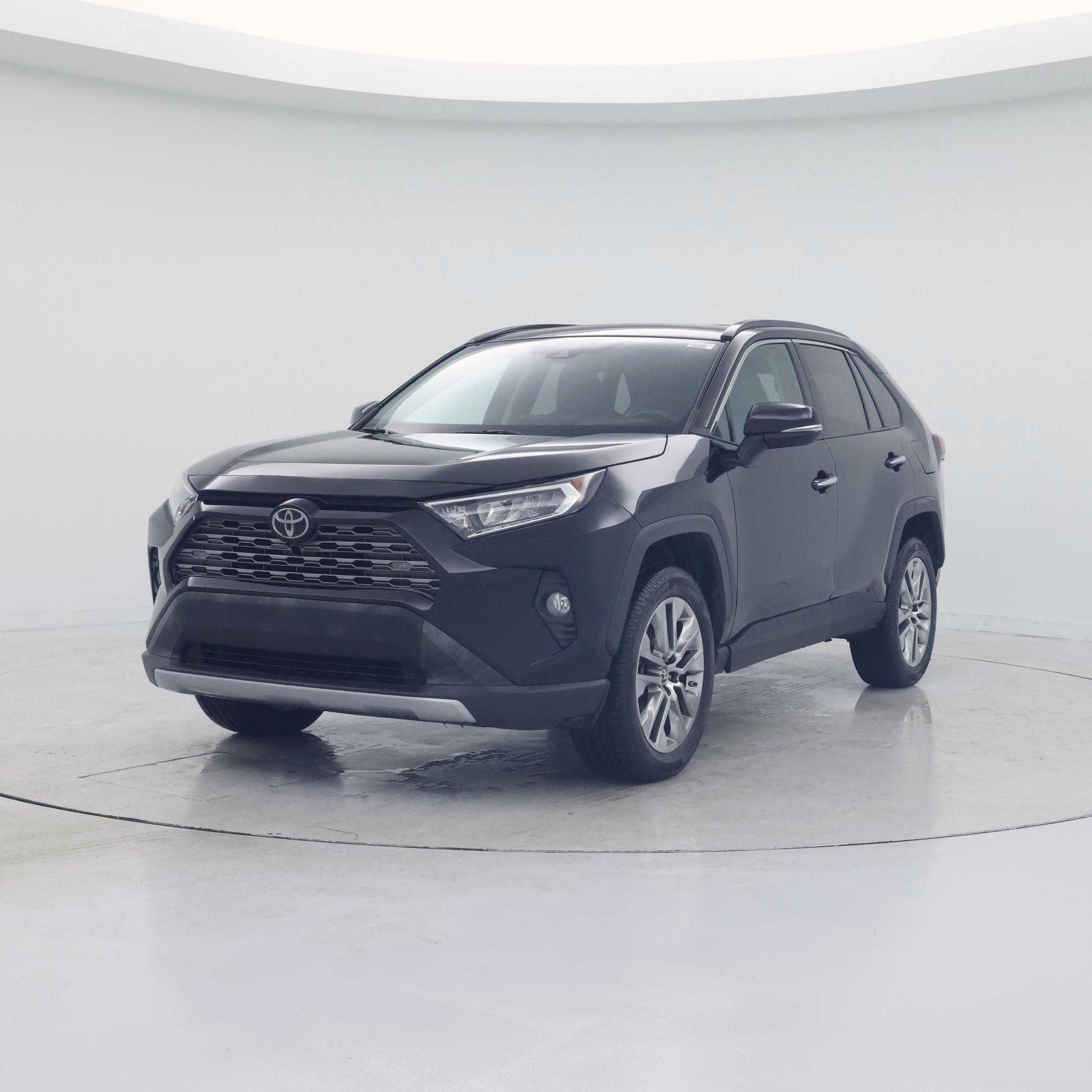 Thumbnail: 2019 Toyota RAV4 - 4