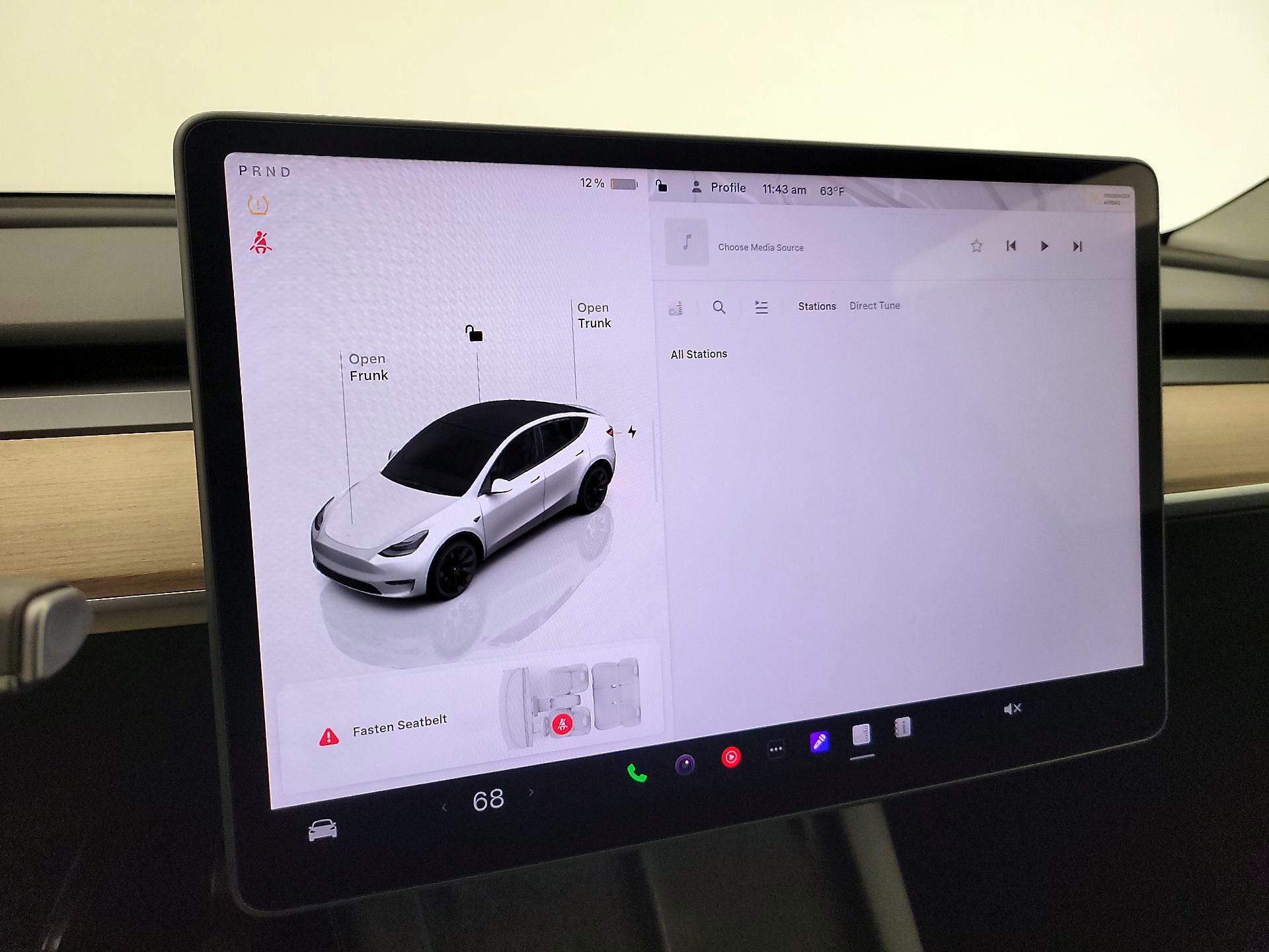 Thumbnail: 2023 Tesla Model Y - 15