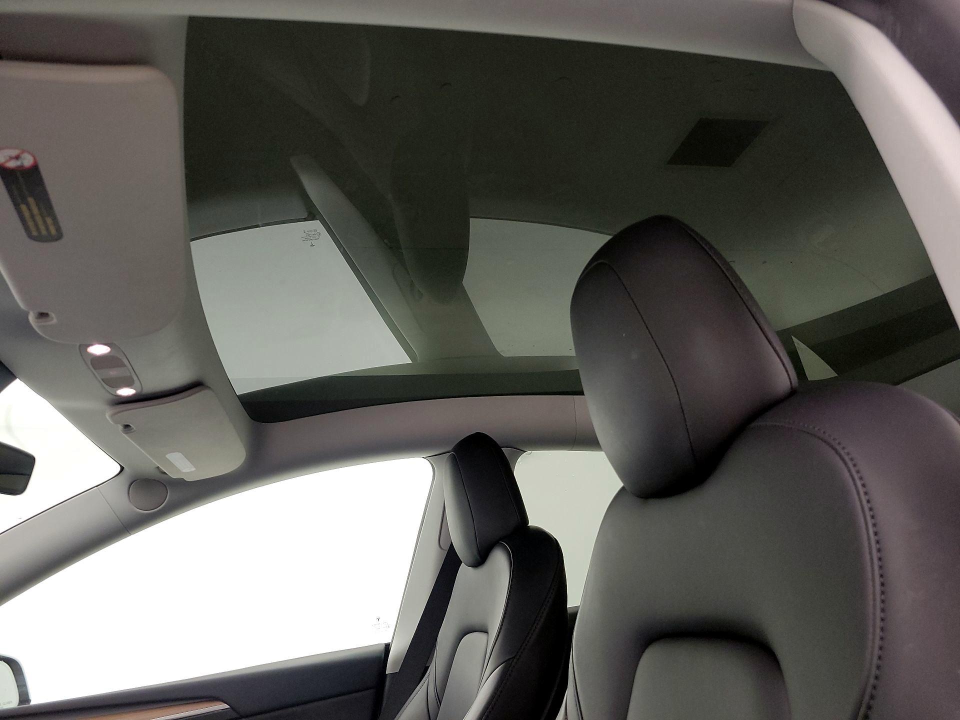 Thumbnail: 2023 Tesla Model Y - 19