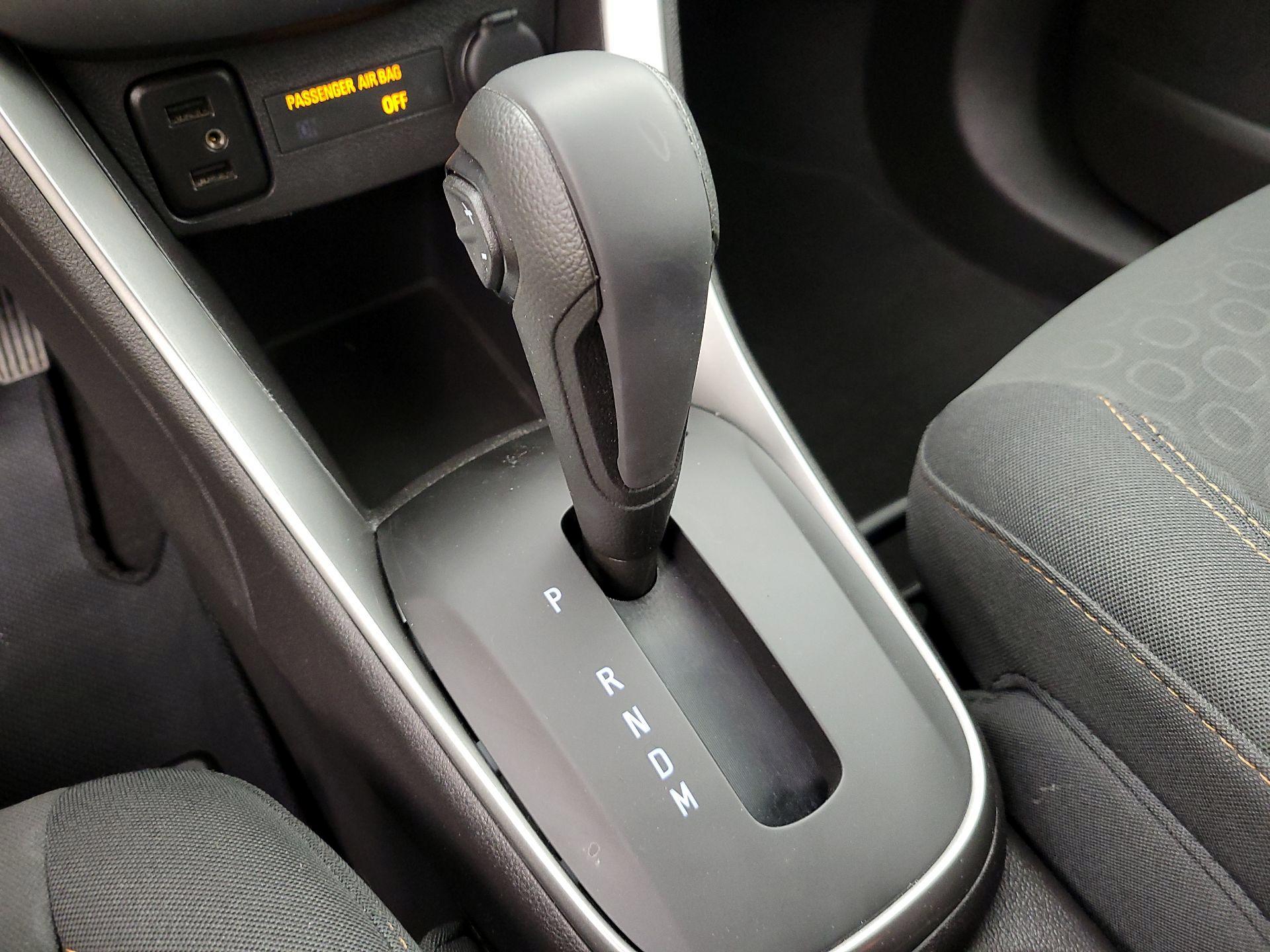 Thumbnail: 2017 Chevrolet Trax - 17