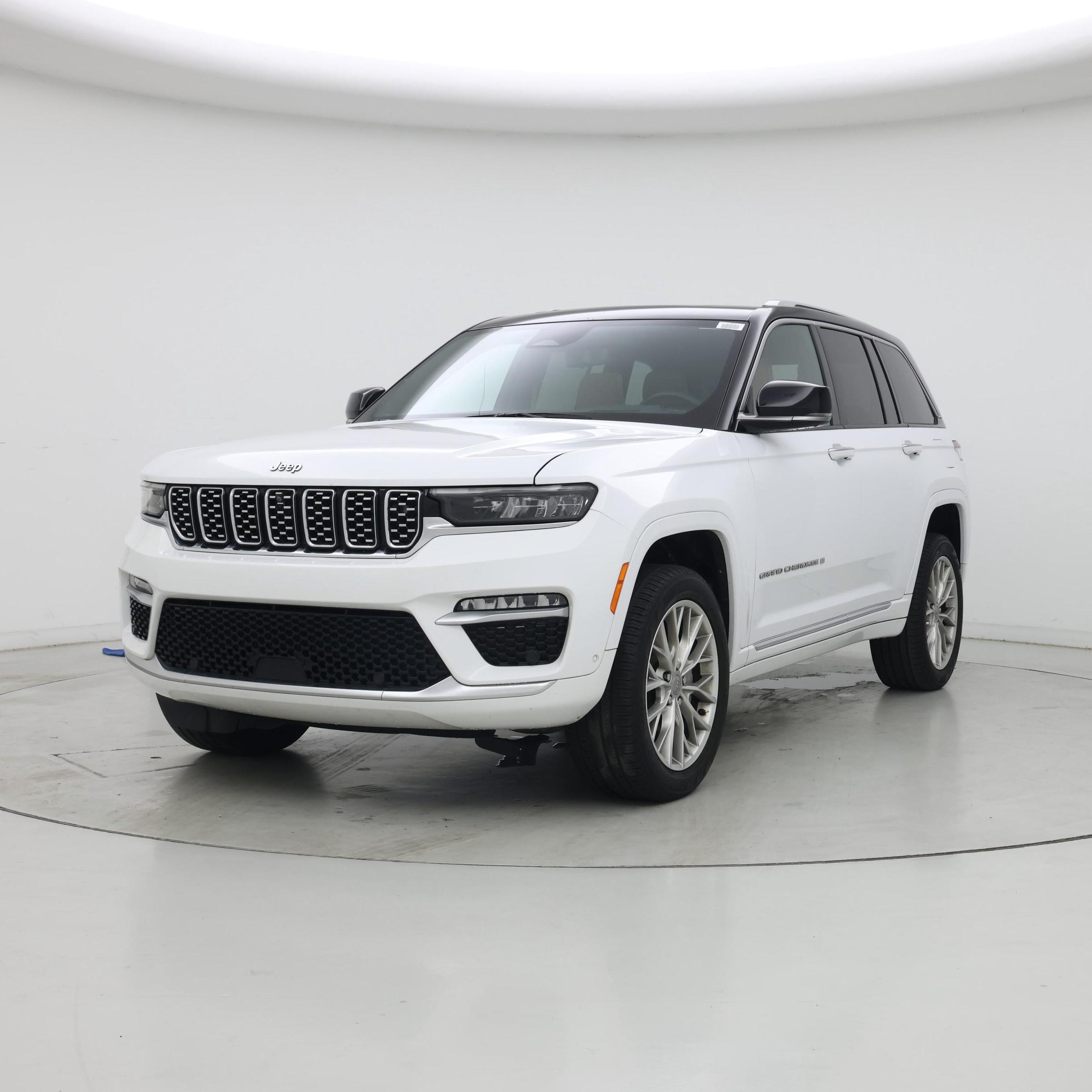 Thumbnail: 2023 Jeep Grand Cherokee - 4