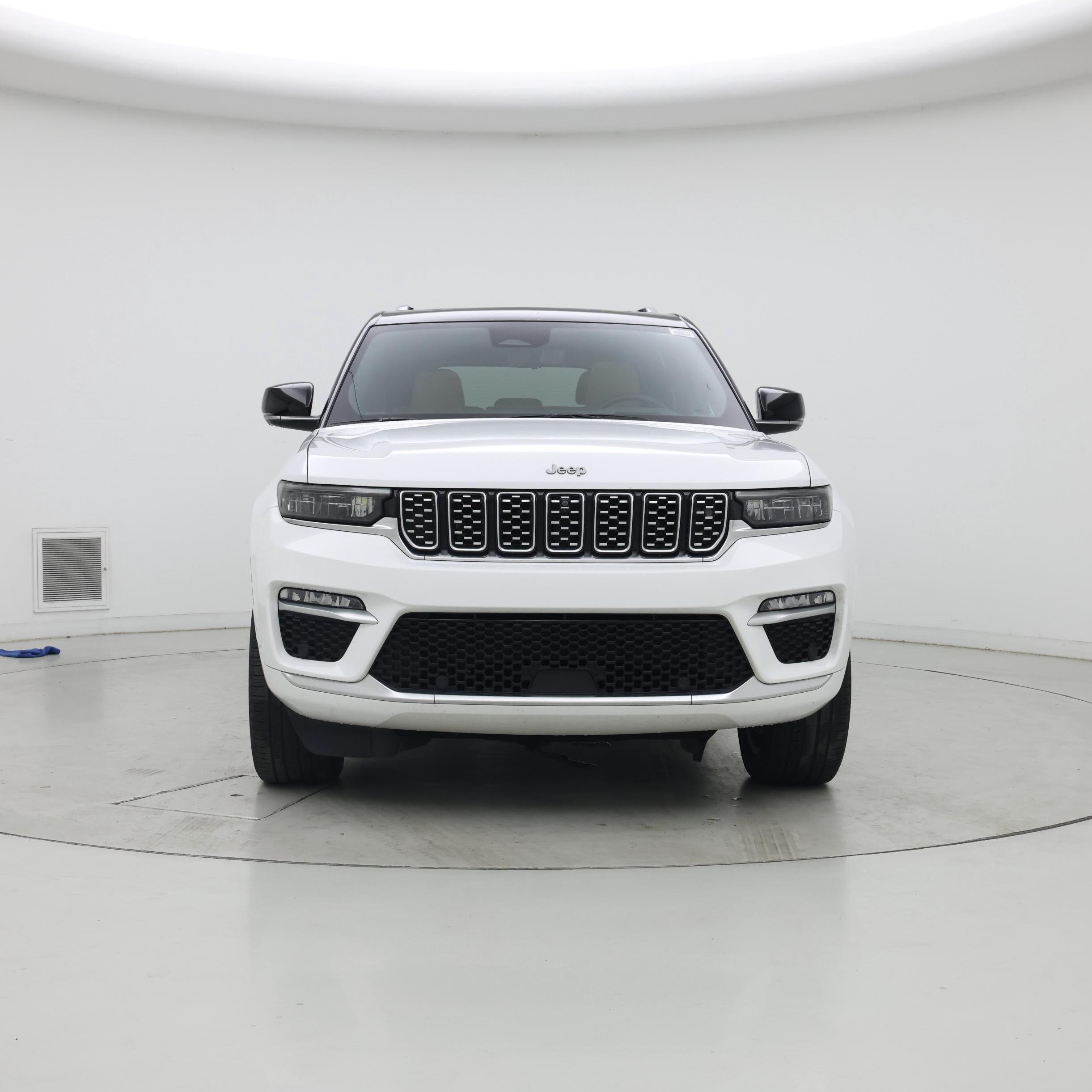 Thumbnail: 2023 Jeep Grand Cherokee - 5