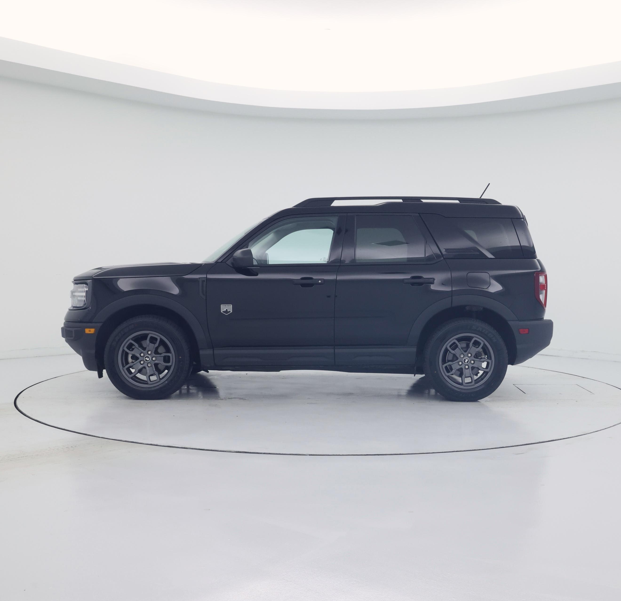 Thumbnail: 2023 Ford Bronco Sport - 3