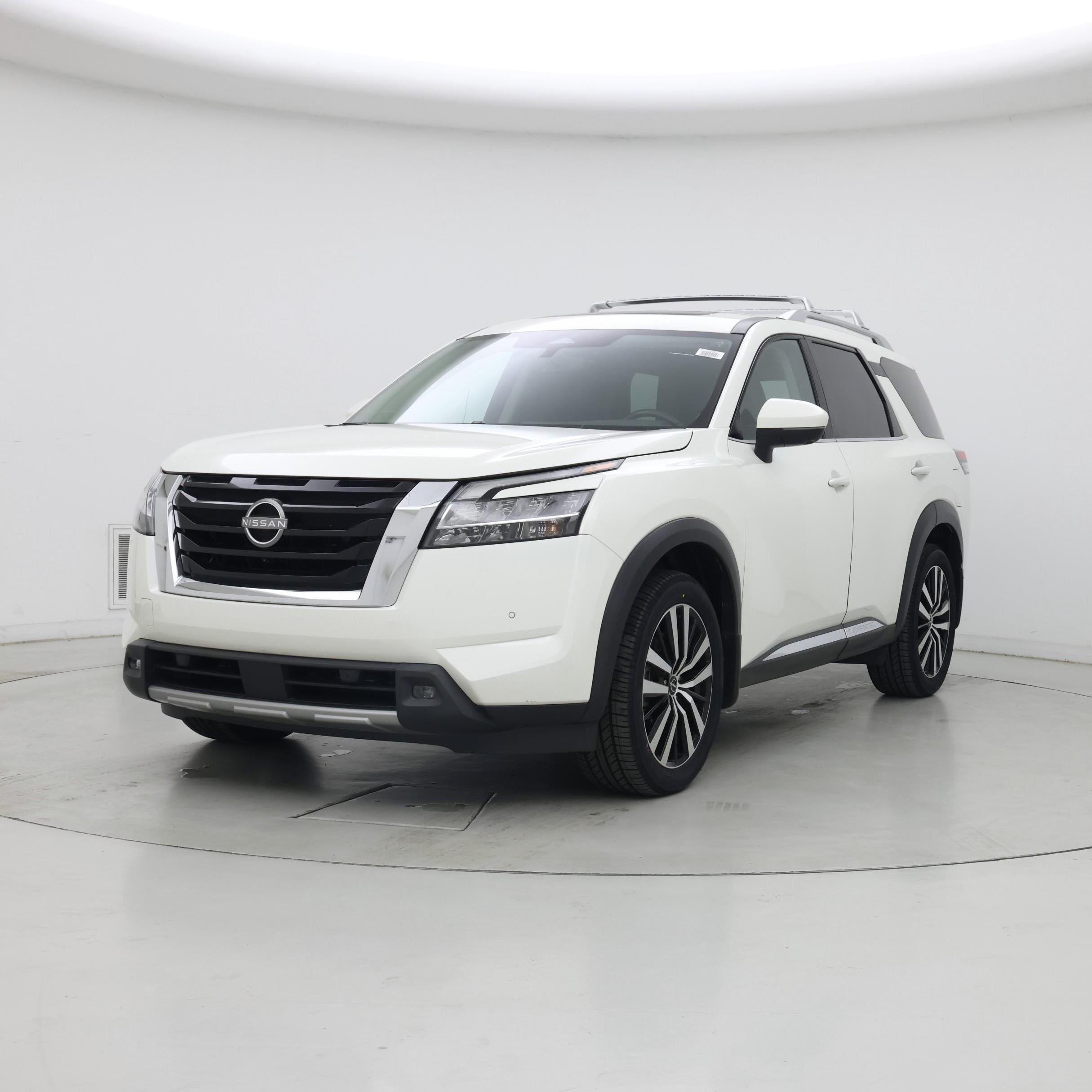 Thumbnail: 2023 Nissan Pathfinder - 4