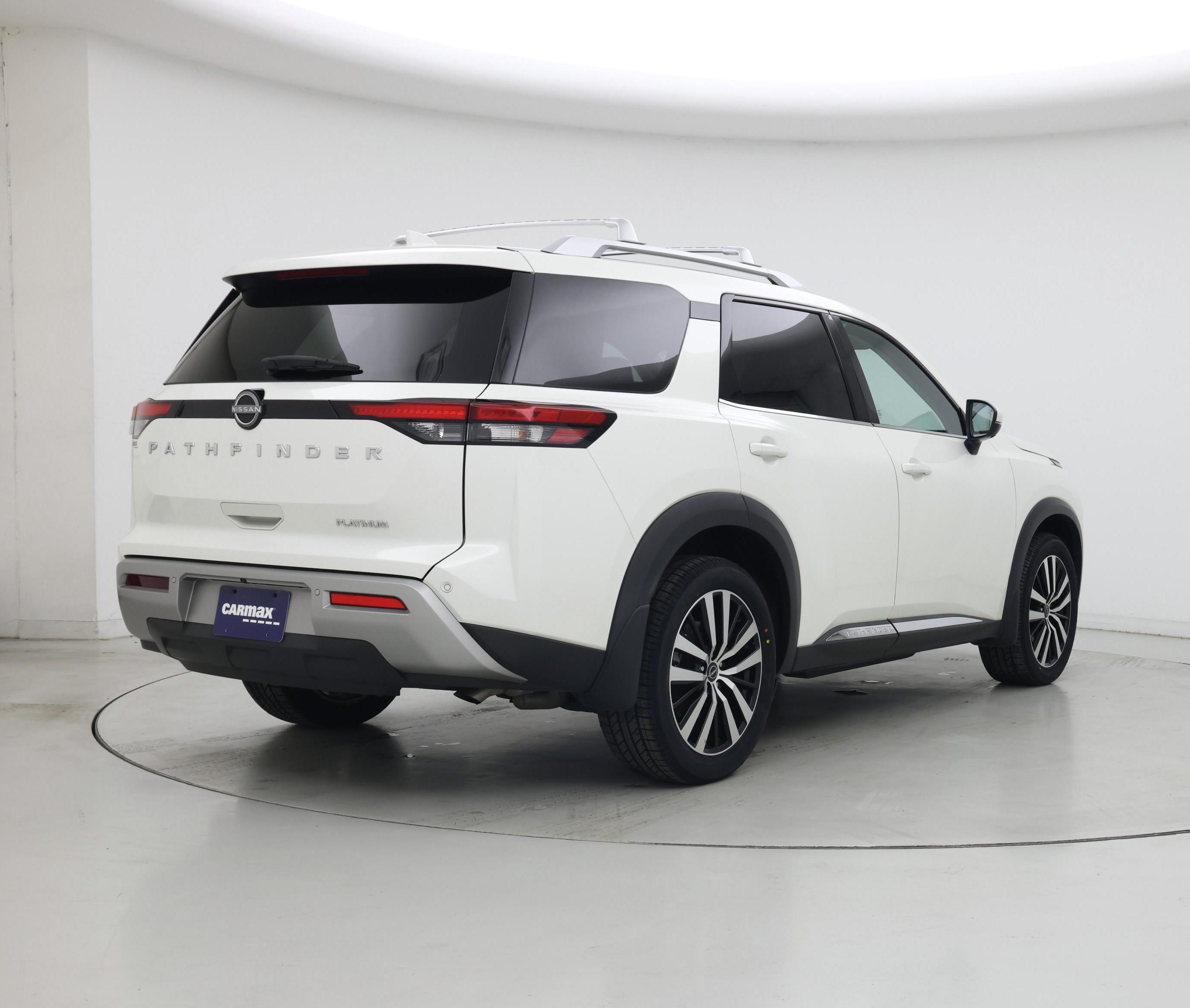 Thumbnail: 2023 Nissan Pathfinder - 8