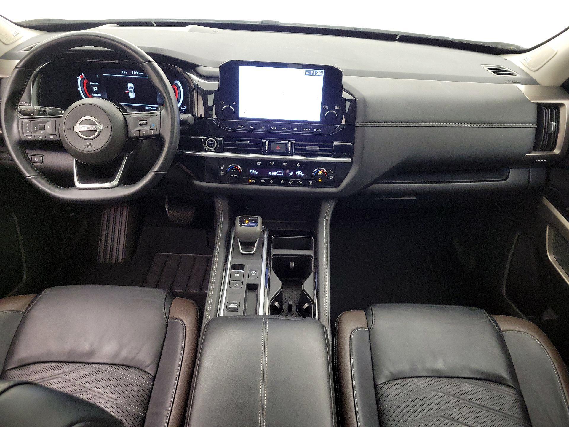Thumbnail: 2023 Nissan Pathfinder - 9