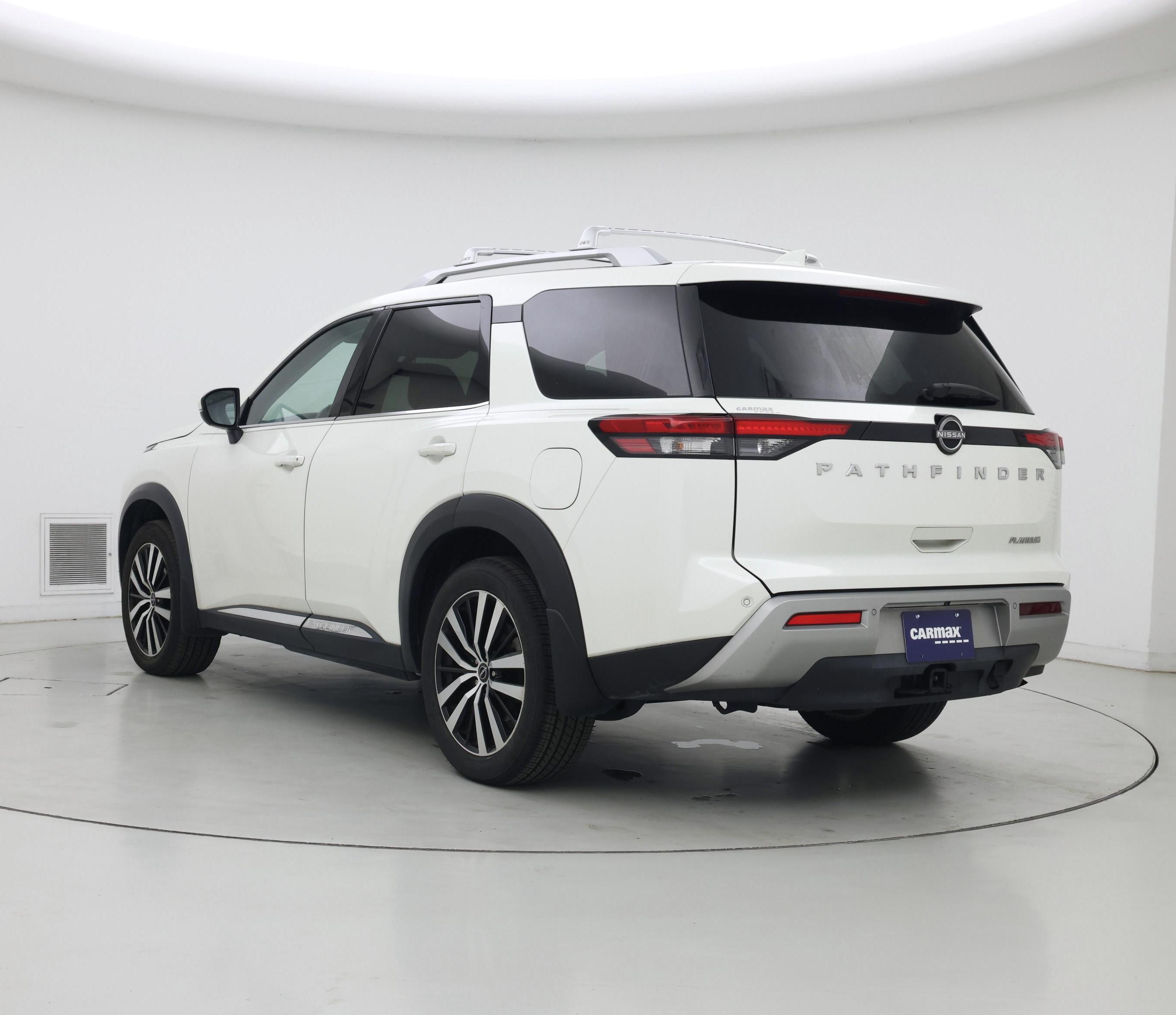 Thumbnail: 2023 Nissan Pathfinder - 2