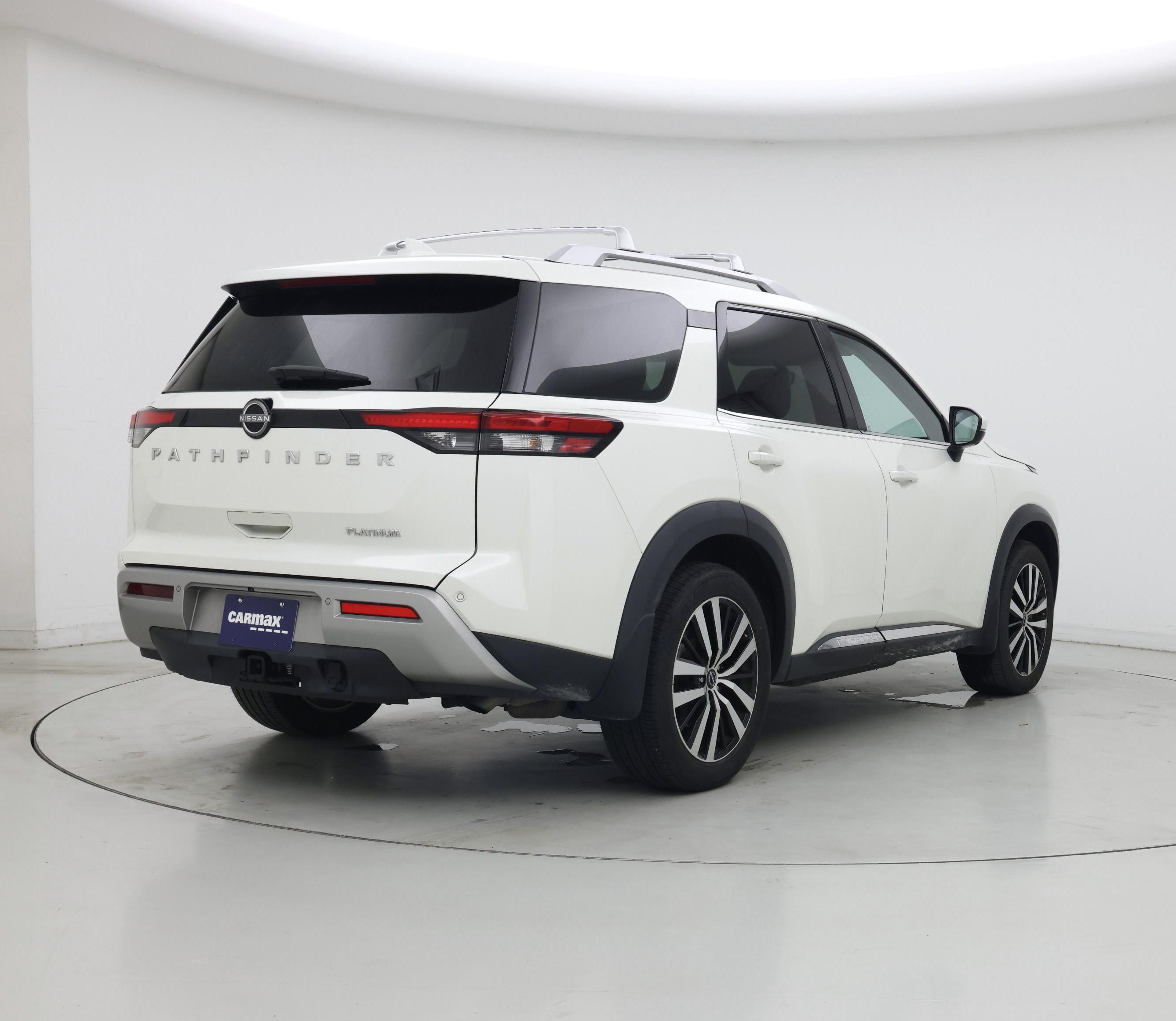 Thumbnail: 2023 Nissan Pathfinder - 8