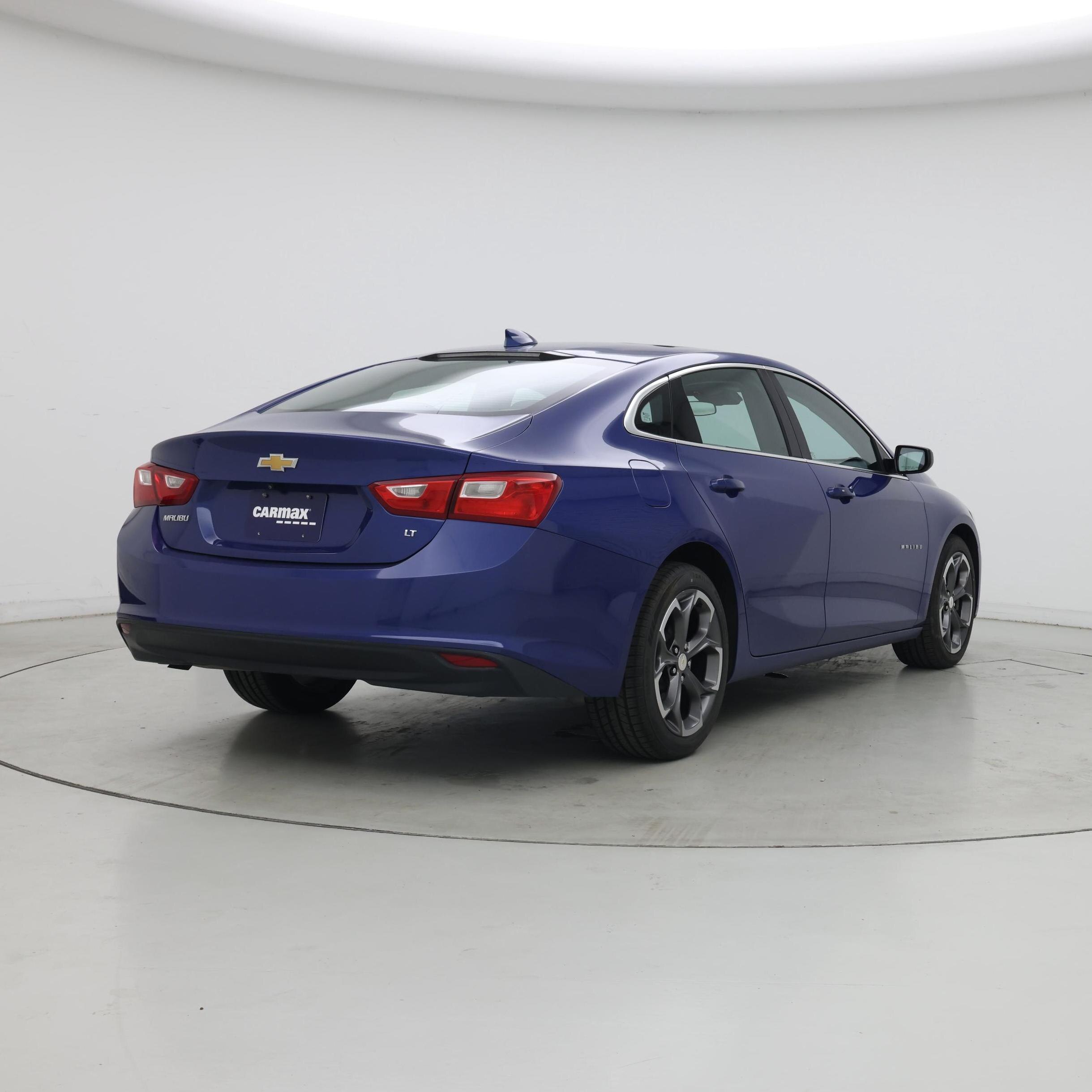 Thumbnail: 2023 Chevrolet Malibu - 8
