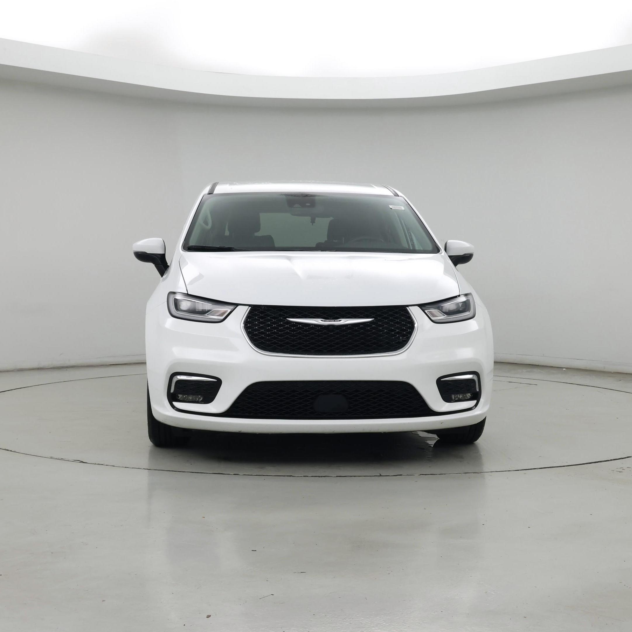 Thumbnail: 2023 Chrysler Pacifica - 5