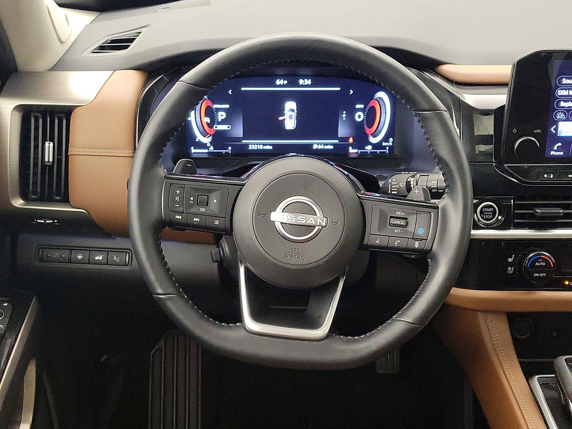 Thumbnail: 2023 Nissan Pathfinder - 10