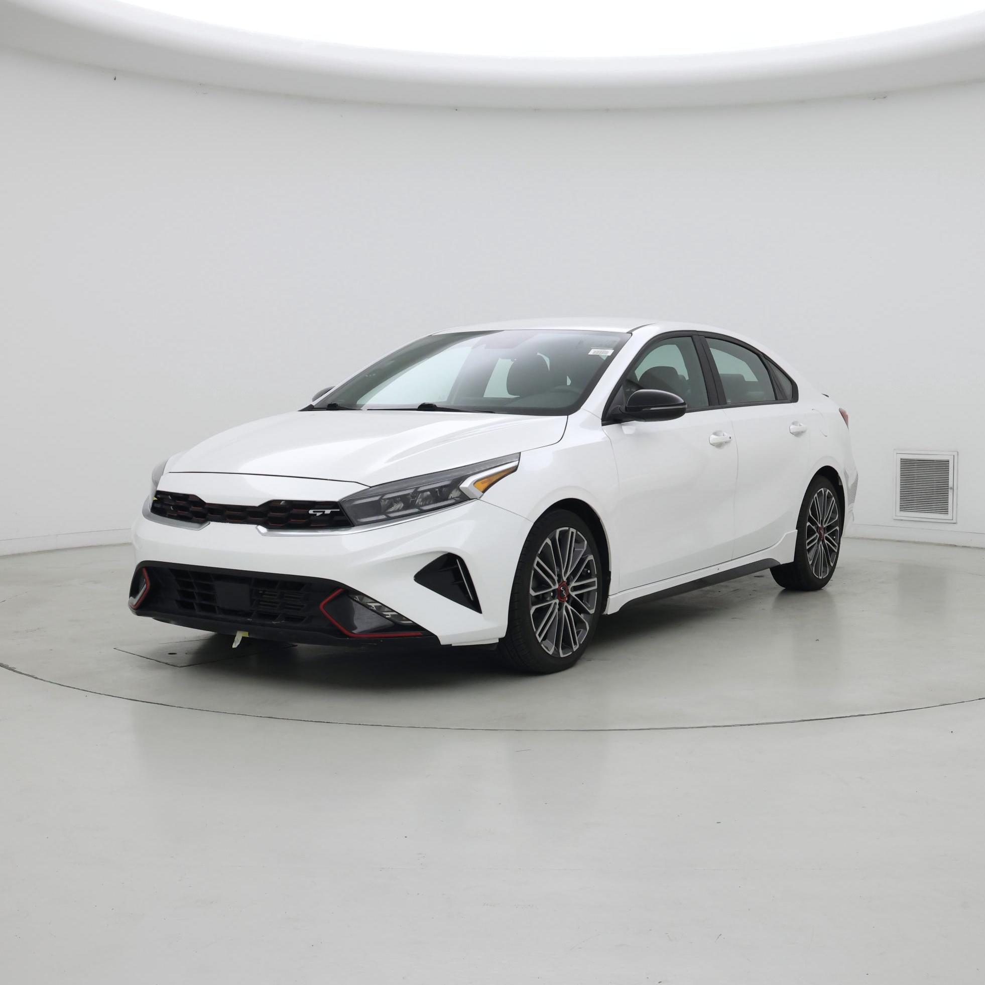 Thumbnail: 2022 Kia Forte - 4