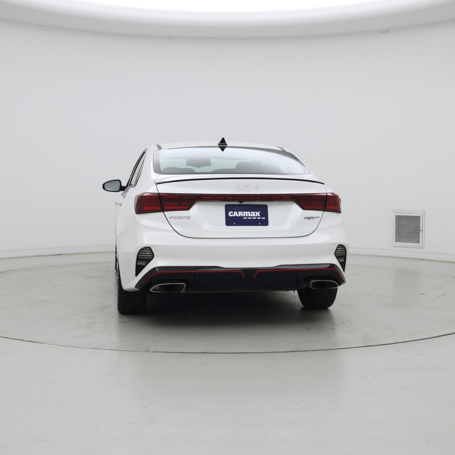Thumbnail: 2022 Kia Forte - 6