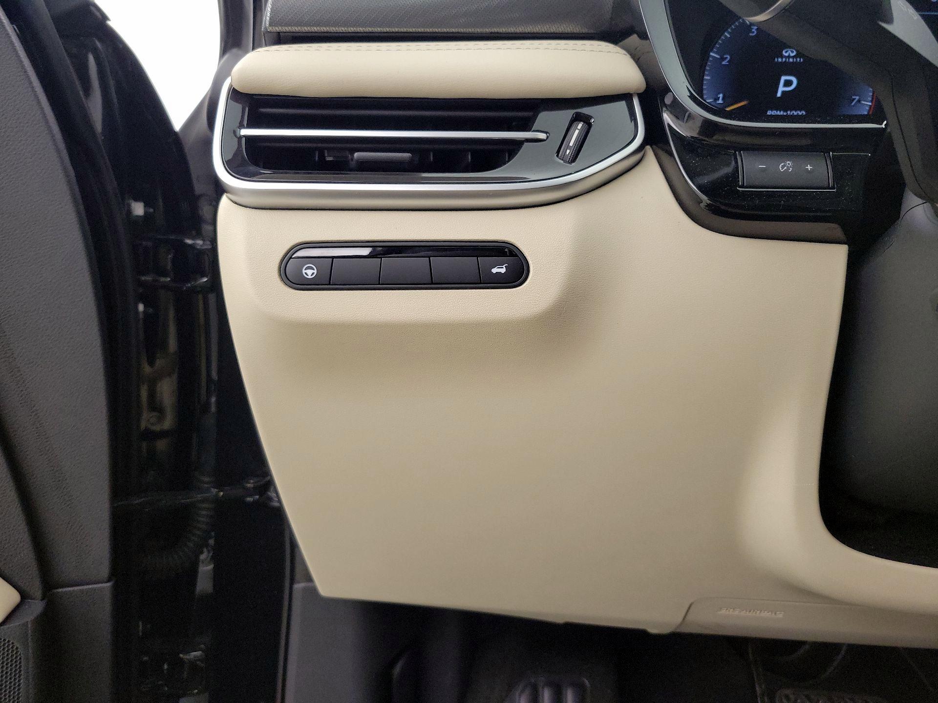 Thumbnail: 2023 INFINITI QX60 - 13