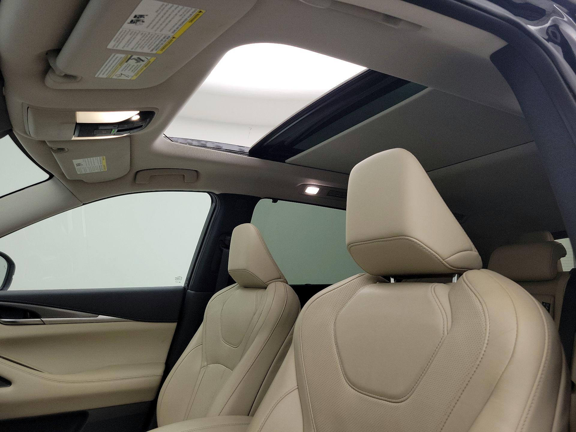Thumbnail: 2023 INFINITI QX60 - 20
