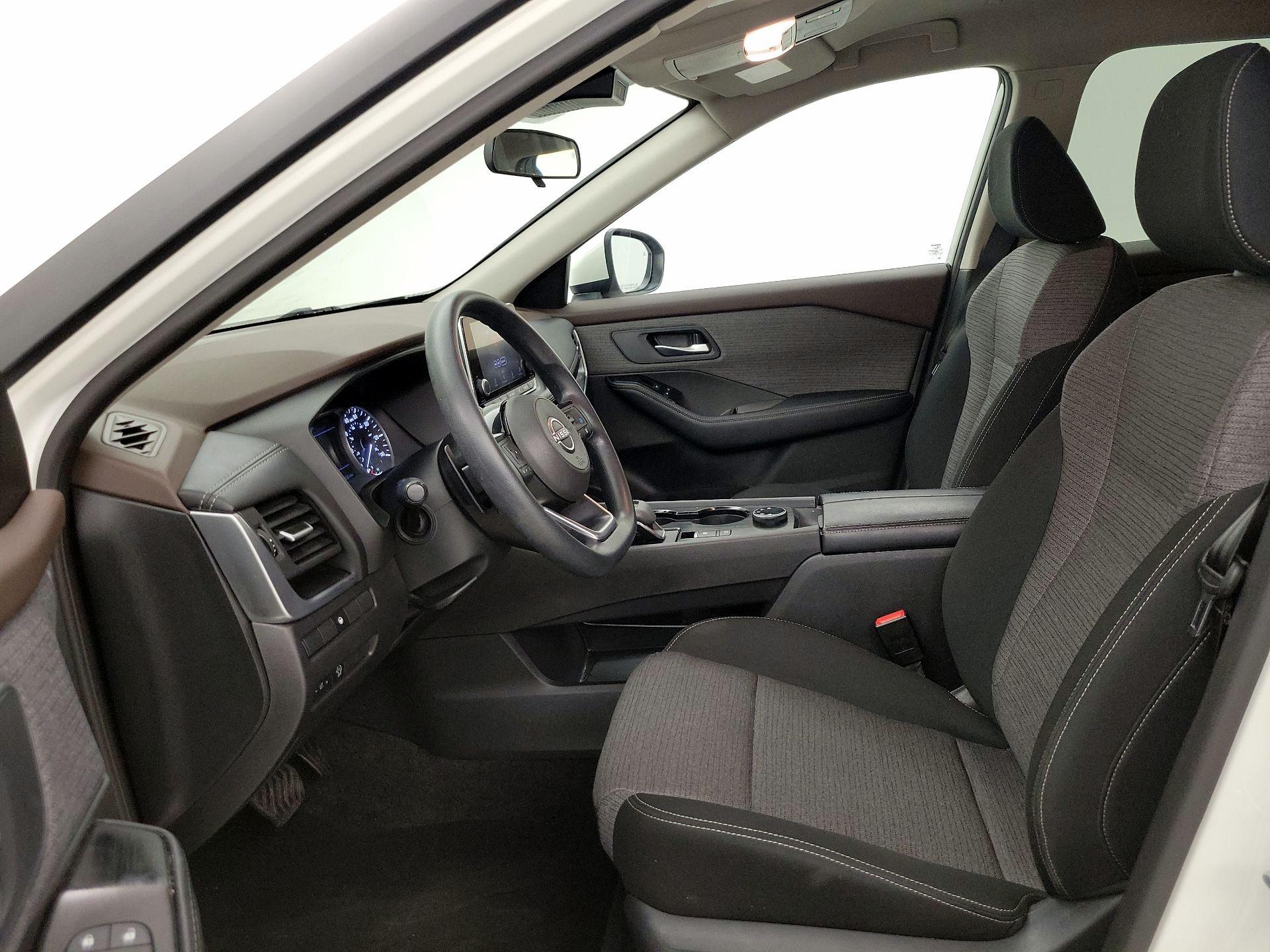 Thumbnail: 2023 Nissan Rogue - 11