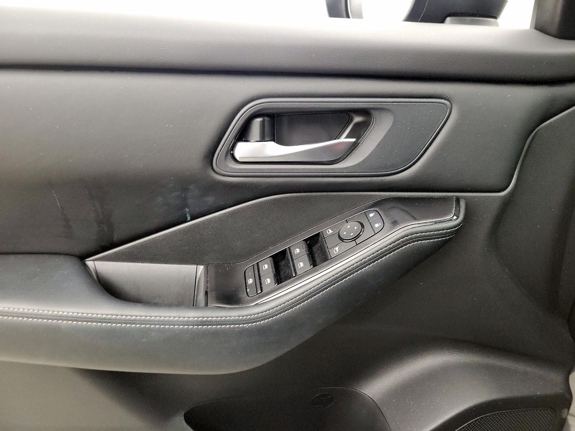 Thumbnail: 2024 Nissan Rogue - 12