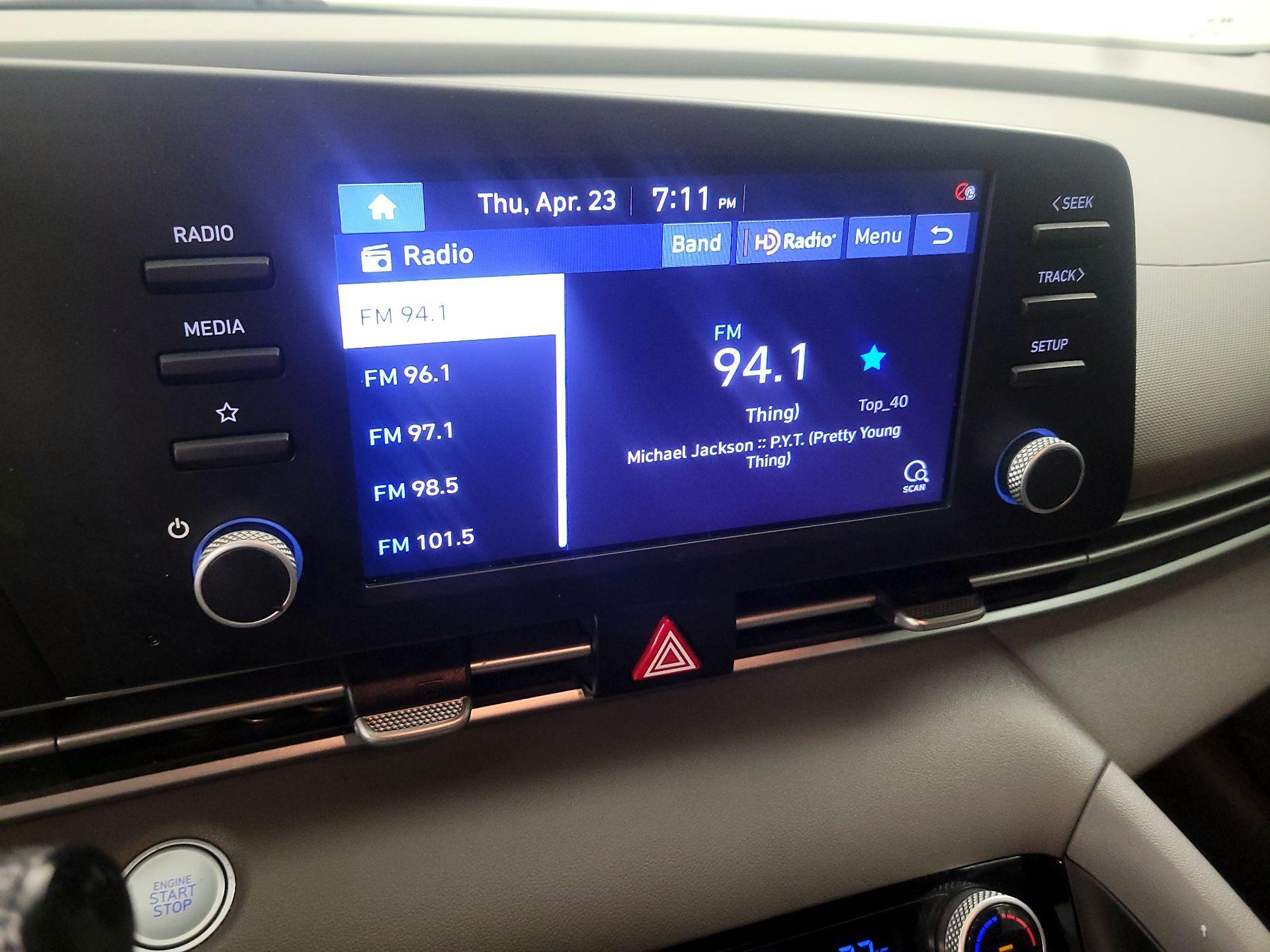 Thumbnail: 2022 Hyundai Elantra - 15