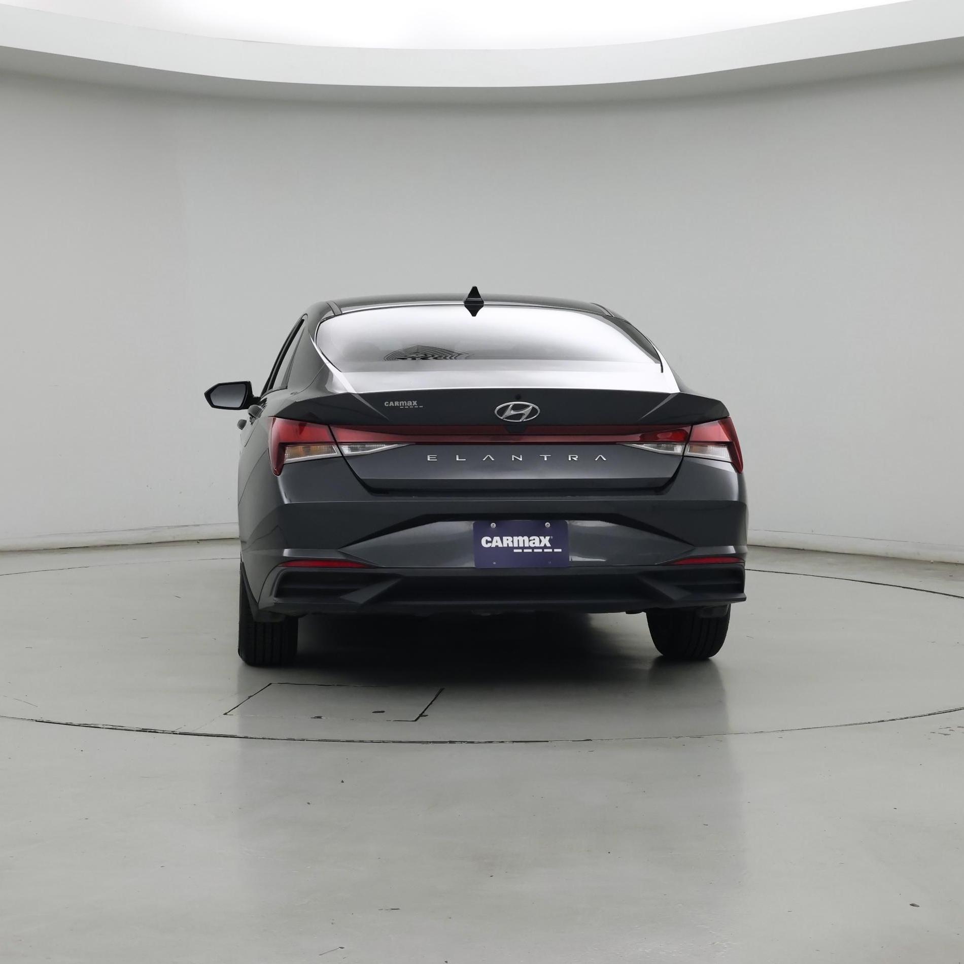 Thumbnail: 2022 Hyundai Elantra - 6