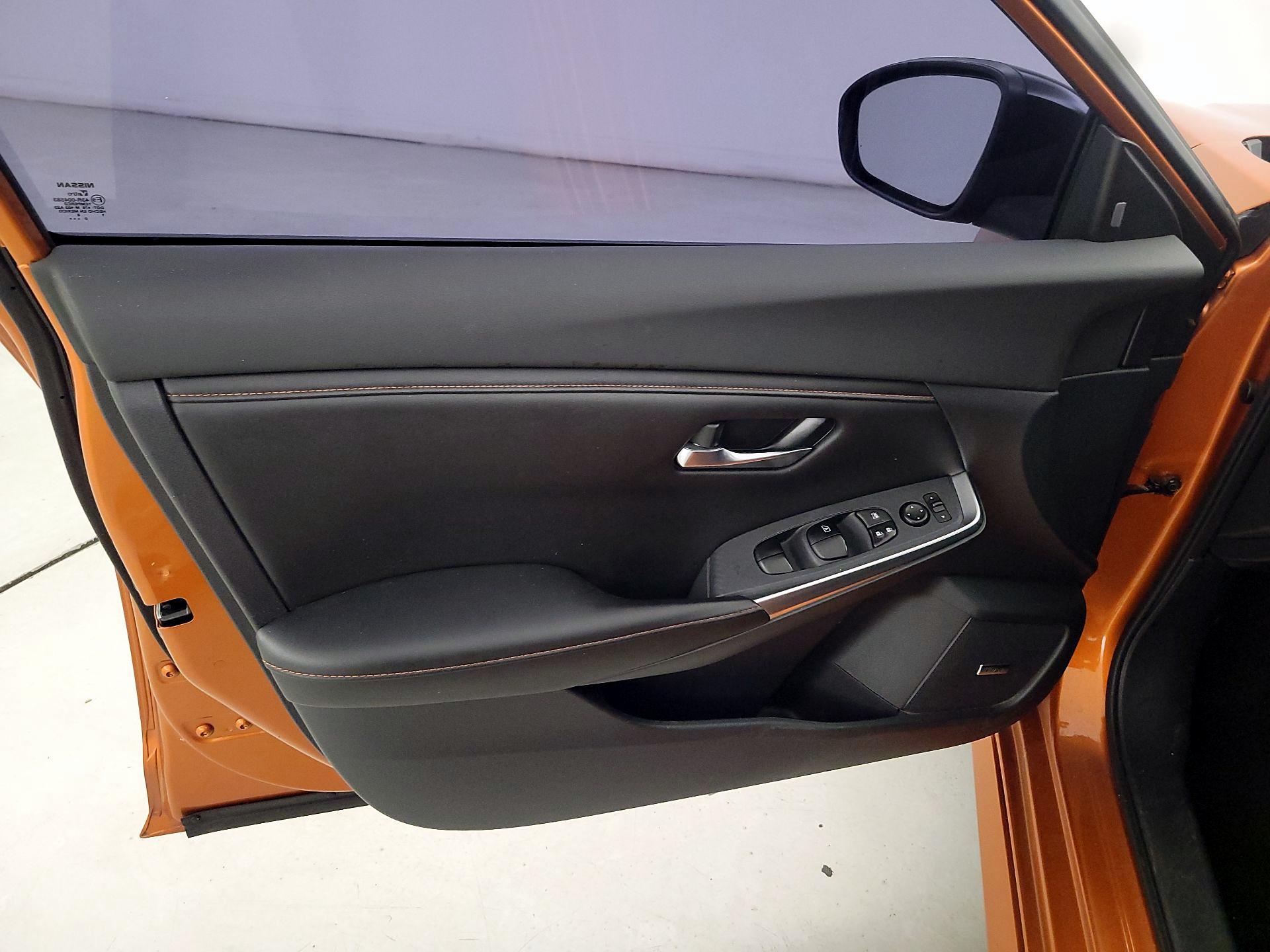 Thumbnail: 2021 Nissan Sentra - 12
