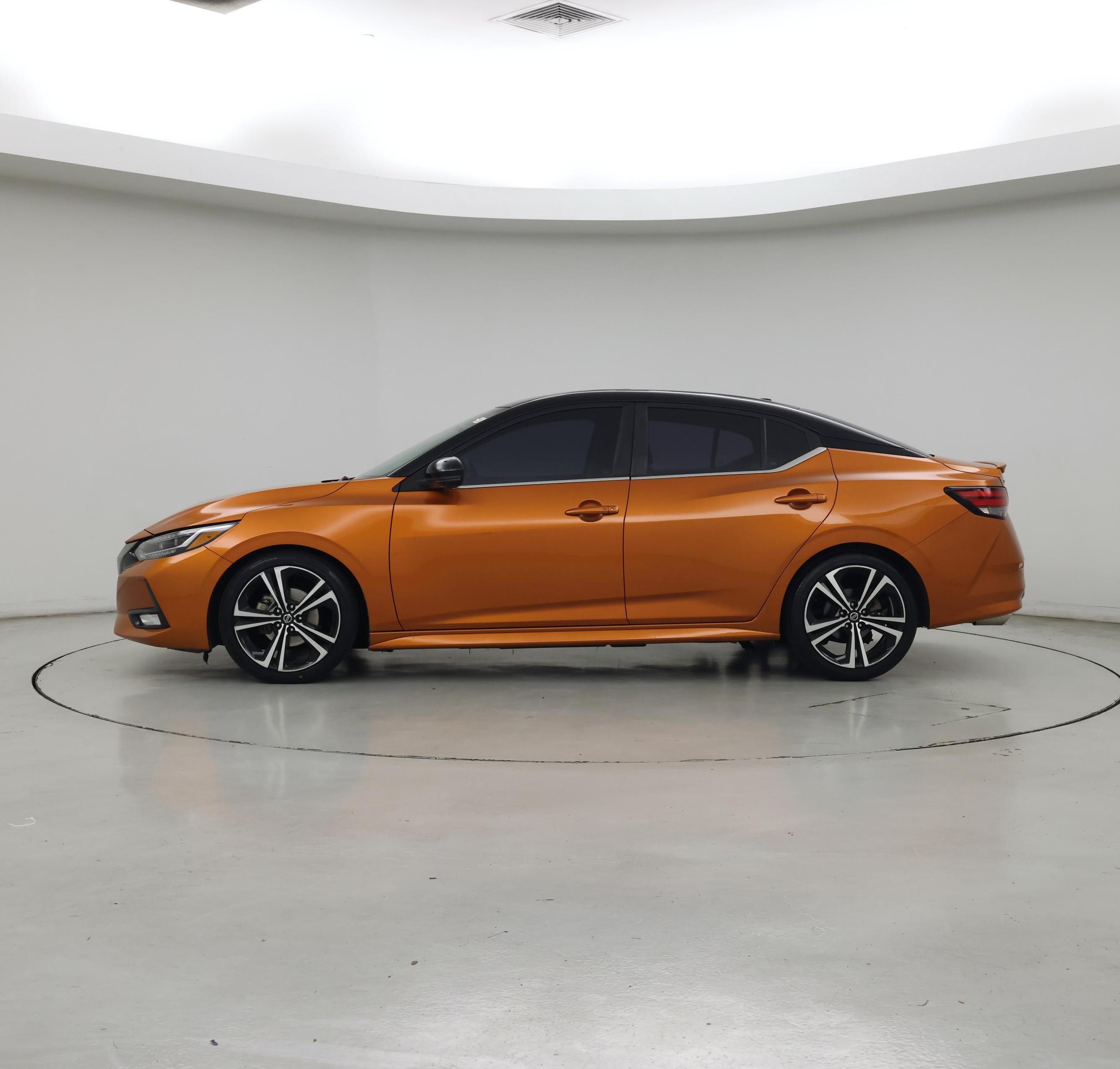 Thumbnail: 2021 Nissan Sentra - 3